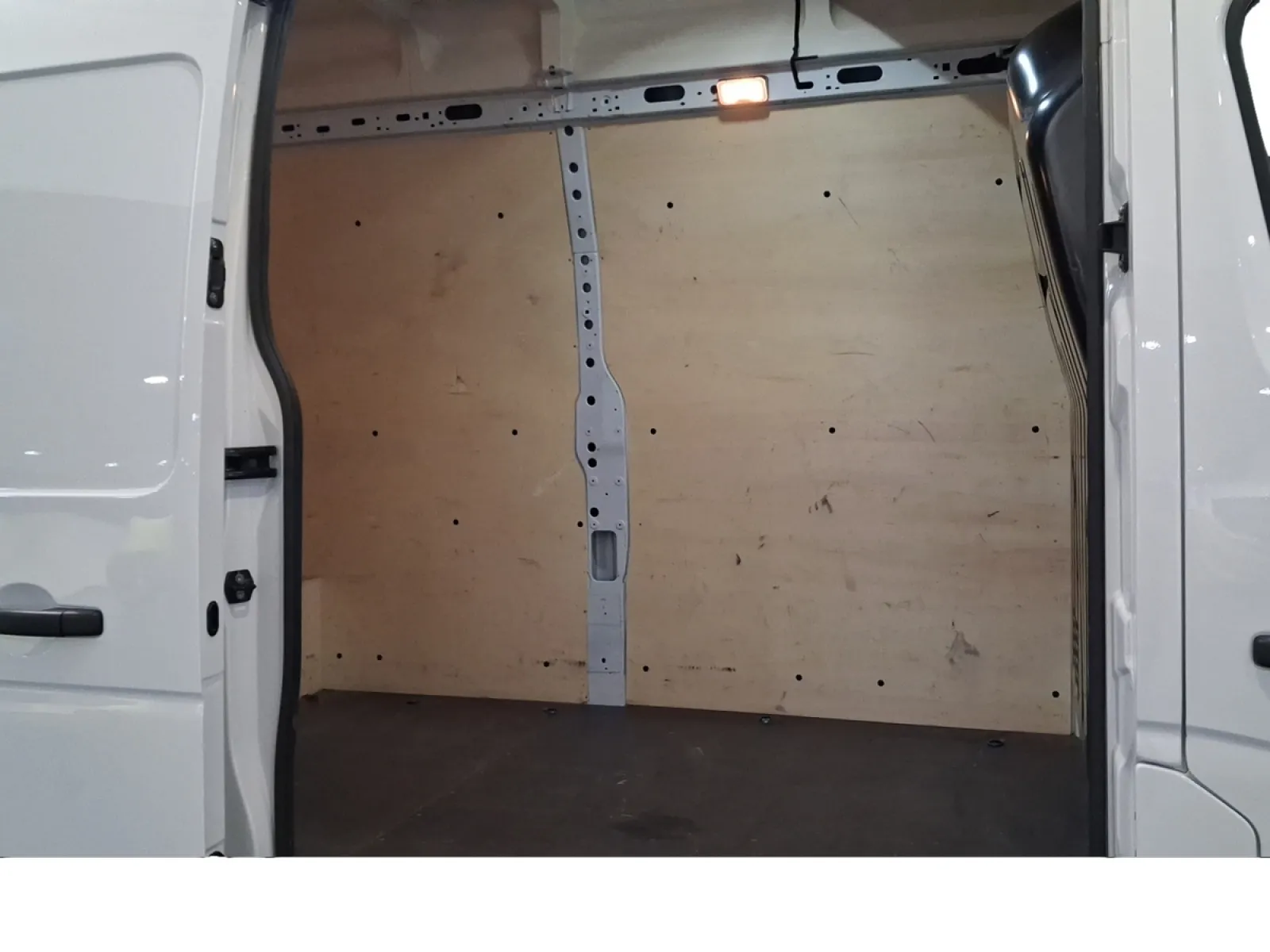 Acheter une renault MASTER FGN TRAC F3500 L3H3 BLUE DCI 135 d’occasion avec 27053km disponible immédiatement - photo 12