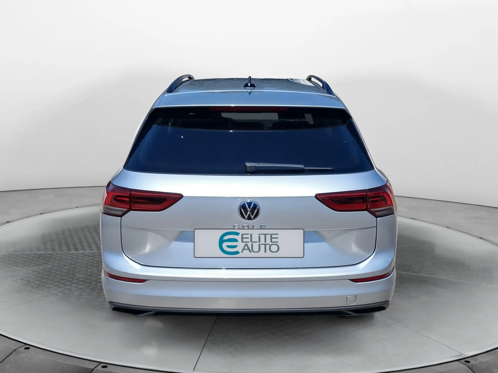 Acheter une volkswagen Golf SW 2.0 TDI SCR 116 DSG7 d’occasion avec 79685km disponible immédiatement - photo 4