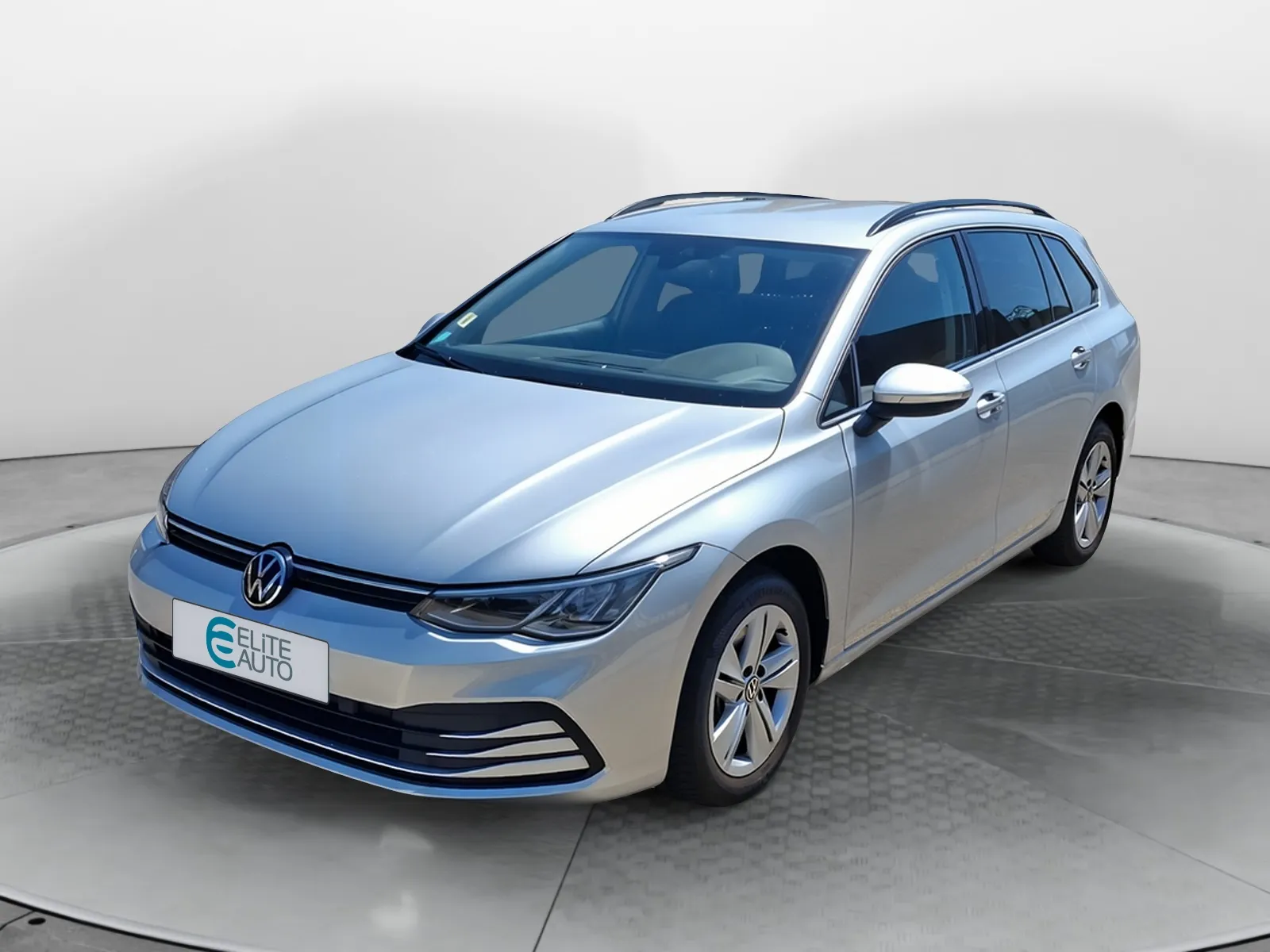 Acheter une volkswagen Golf SW 2.0 TDI SCR 116 DSG7 d’occasion avec 79685km disponible immédiatement - photo 1