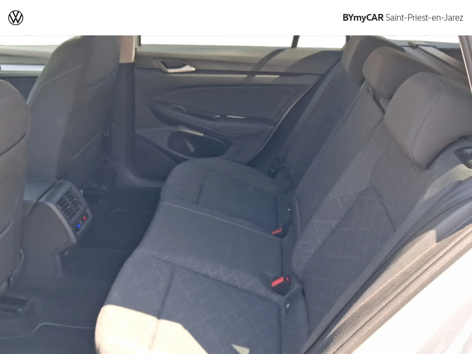 Acheter une volkswagen Golf SW 2.0 TDI SCR 116 DSG7 d’occasion avec 79685km disponible immédiatement - photo 13