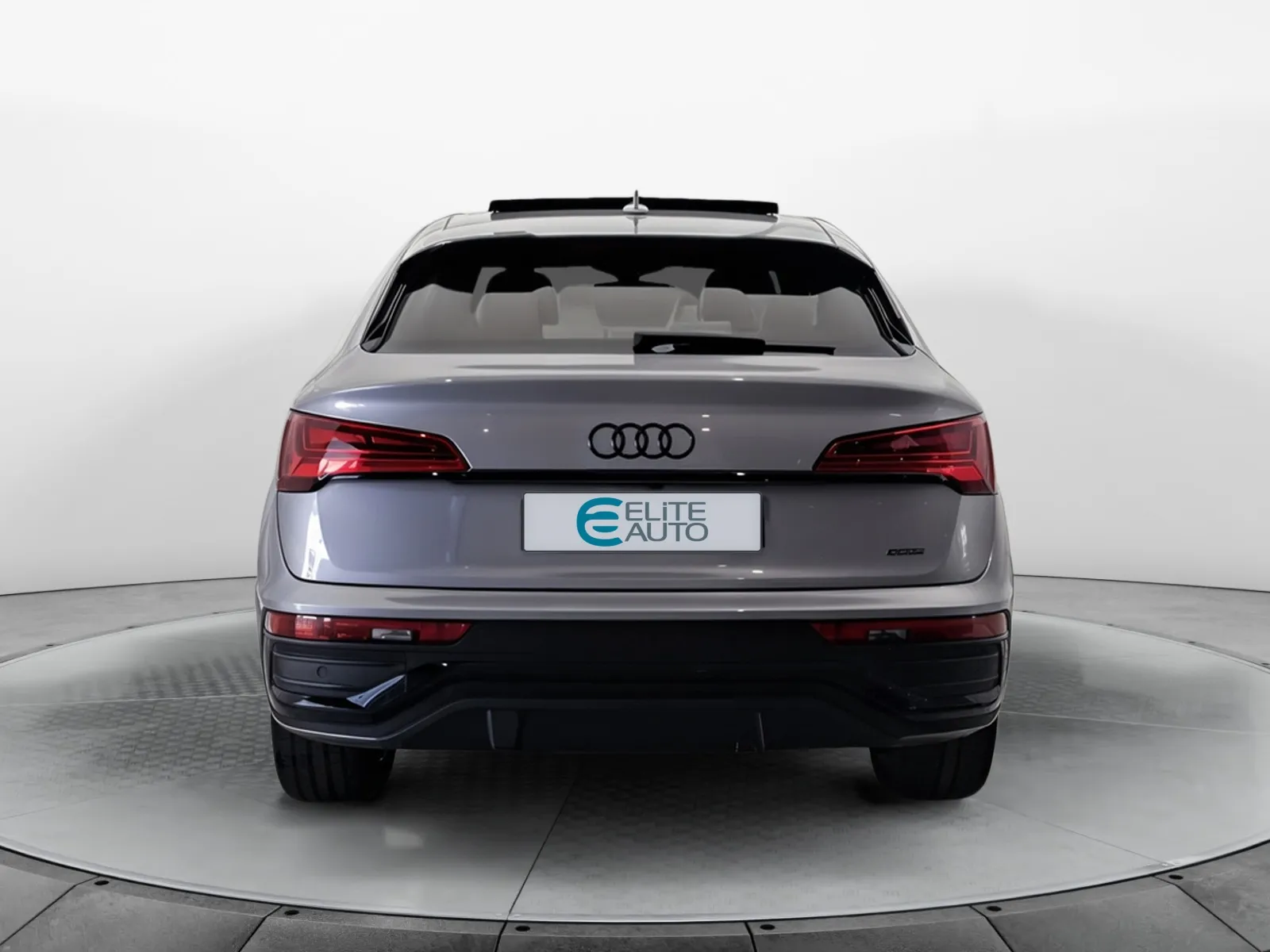 Acheter une audi Q5 Sportback 55 TFSIe 367 S tronic 7 Quattro d’occasion avec 26770km disponible immédiatement - photo 4