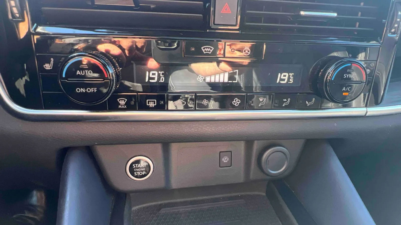 Acheter une nissan Qashqai Mild Hybrid 158 ch Xtronic d’occasion avec 57171km disponible immédiatement - photo 21