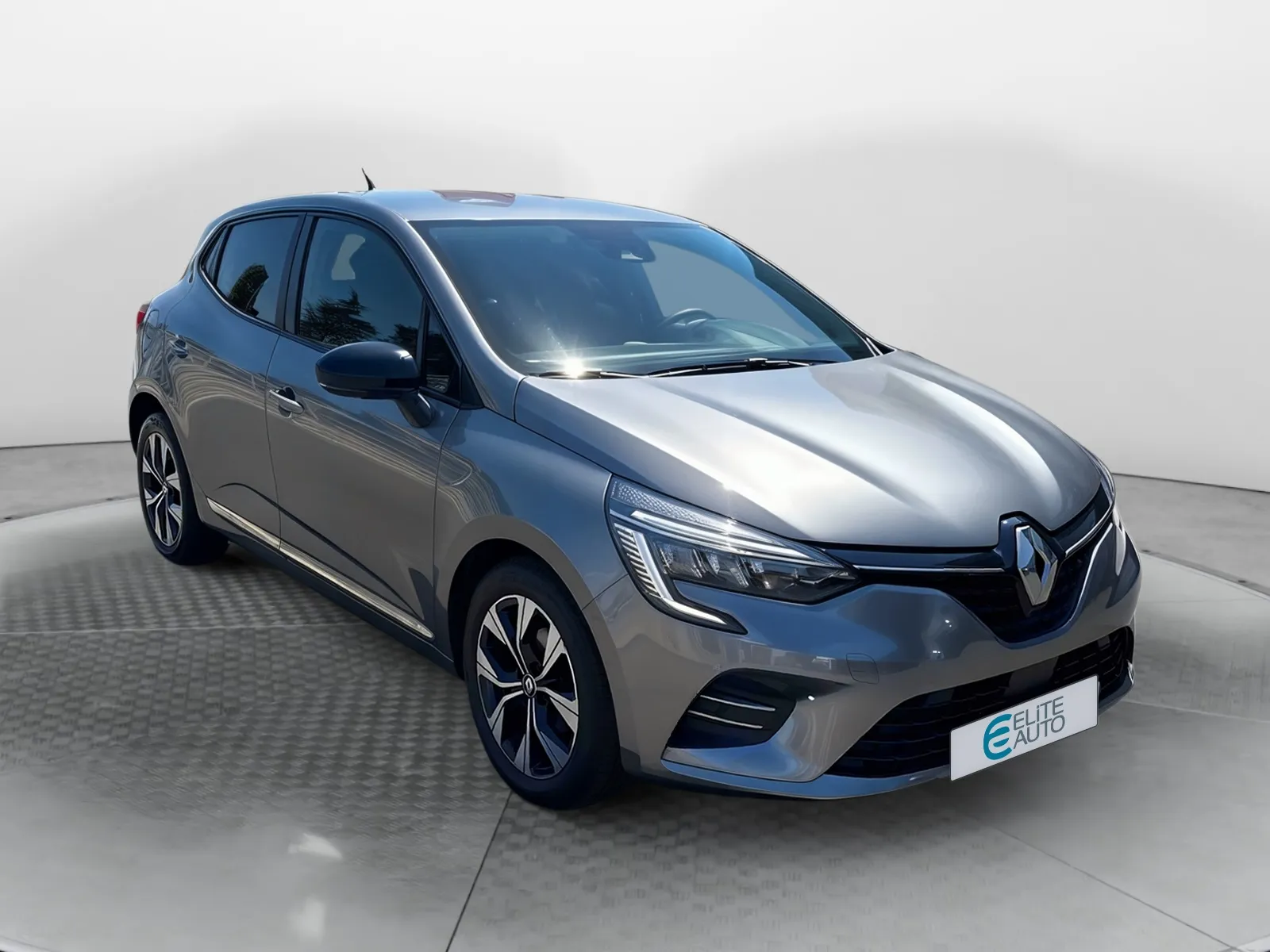 Acheter une renault Clio SCe 65 d’occasion avec 36563km disponible immédiatement - photo 7