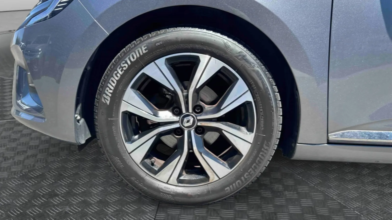Acheter une renault Clio SCe 65 d’occasion avec 36563km disponible immédiatement - photo 16