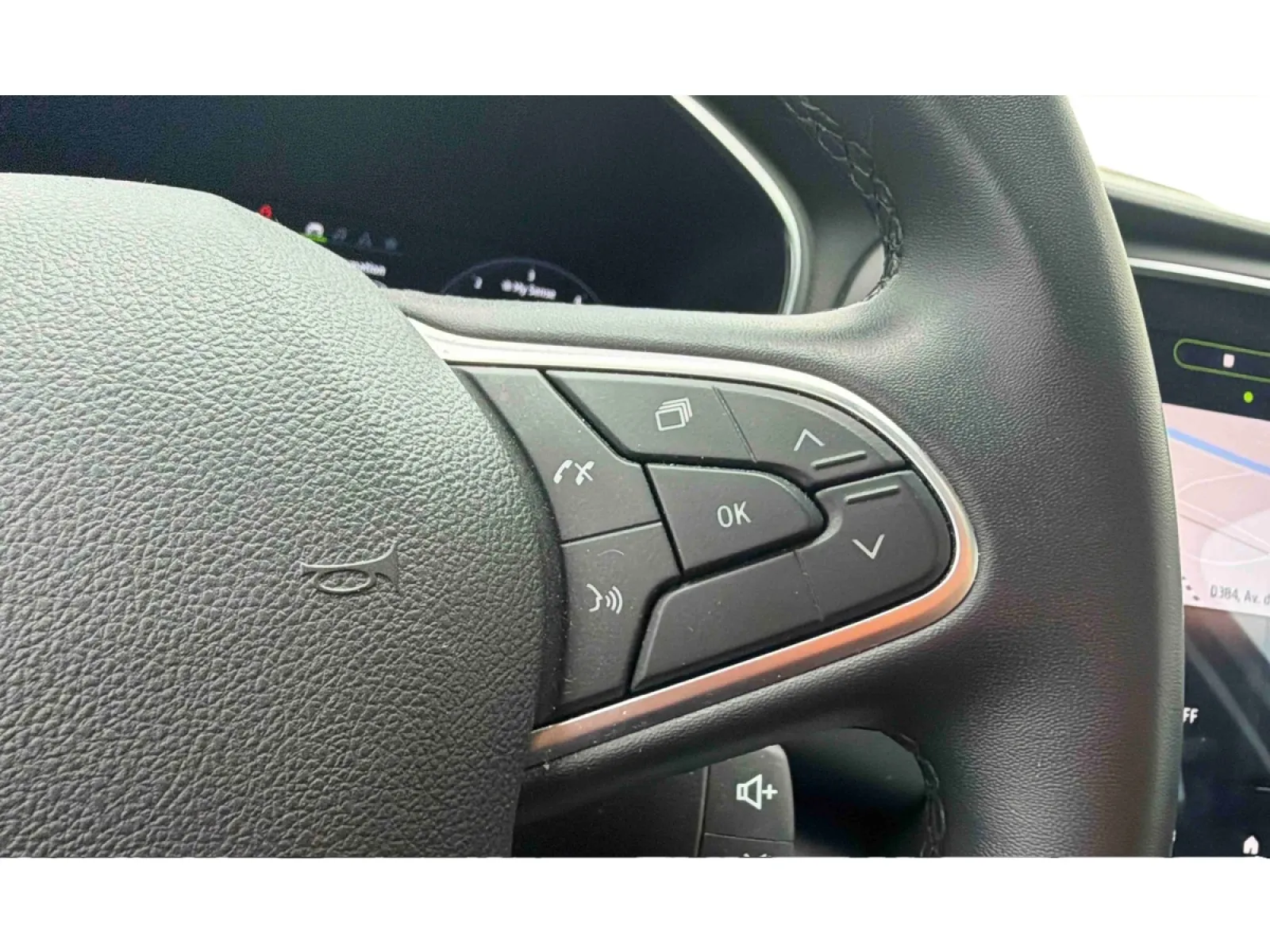 Acheter une renault Megane IV Estate Blue dCi 115 EDC d’occasion avec 71675km disponible immédiatement - photo 17