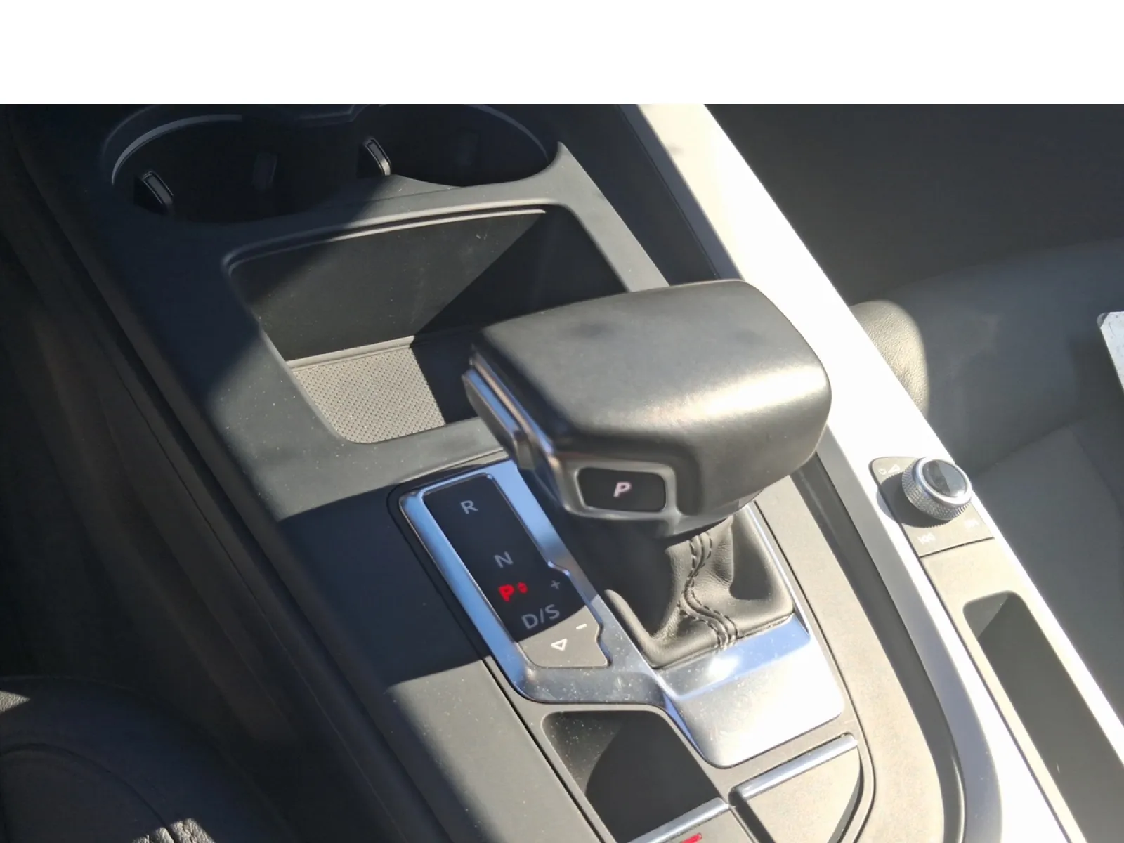 Acheter une audi A4 Avant 40 TDI 190 S tronic 7 d’occasion avec 82789km disponible immédiatement - photo 21