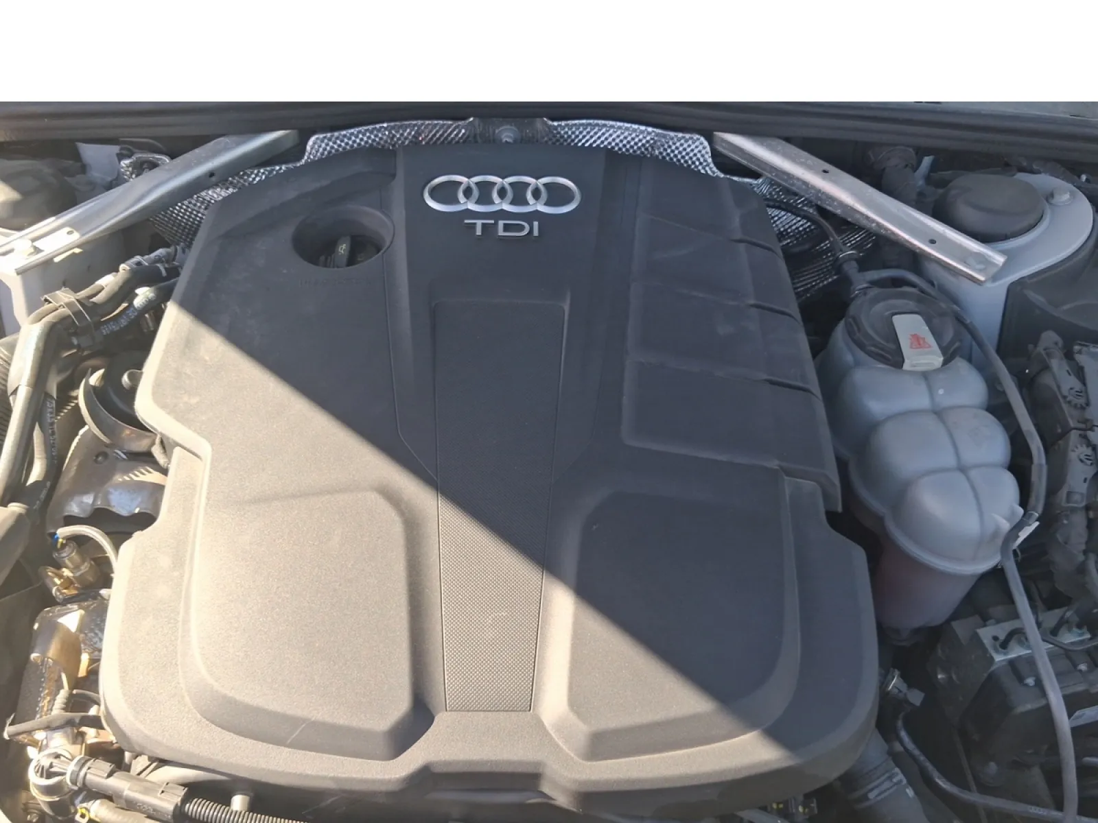 Acheter une audi A4 Avant 40 TDI 190 S tronic 7 d’occasion avec 82789km disponible immédiatement - photo 17