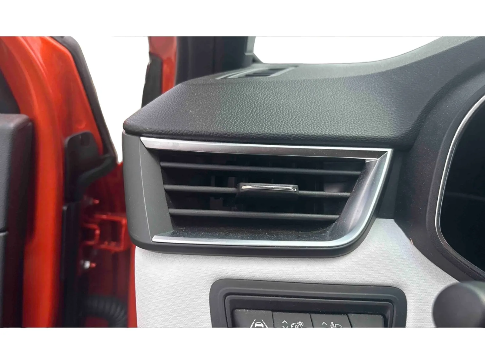 Acheter une renault Clio TCe 90 d’occasion avec 44948km disponible immédiatement - photo 19