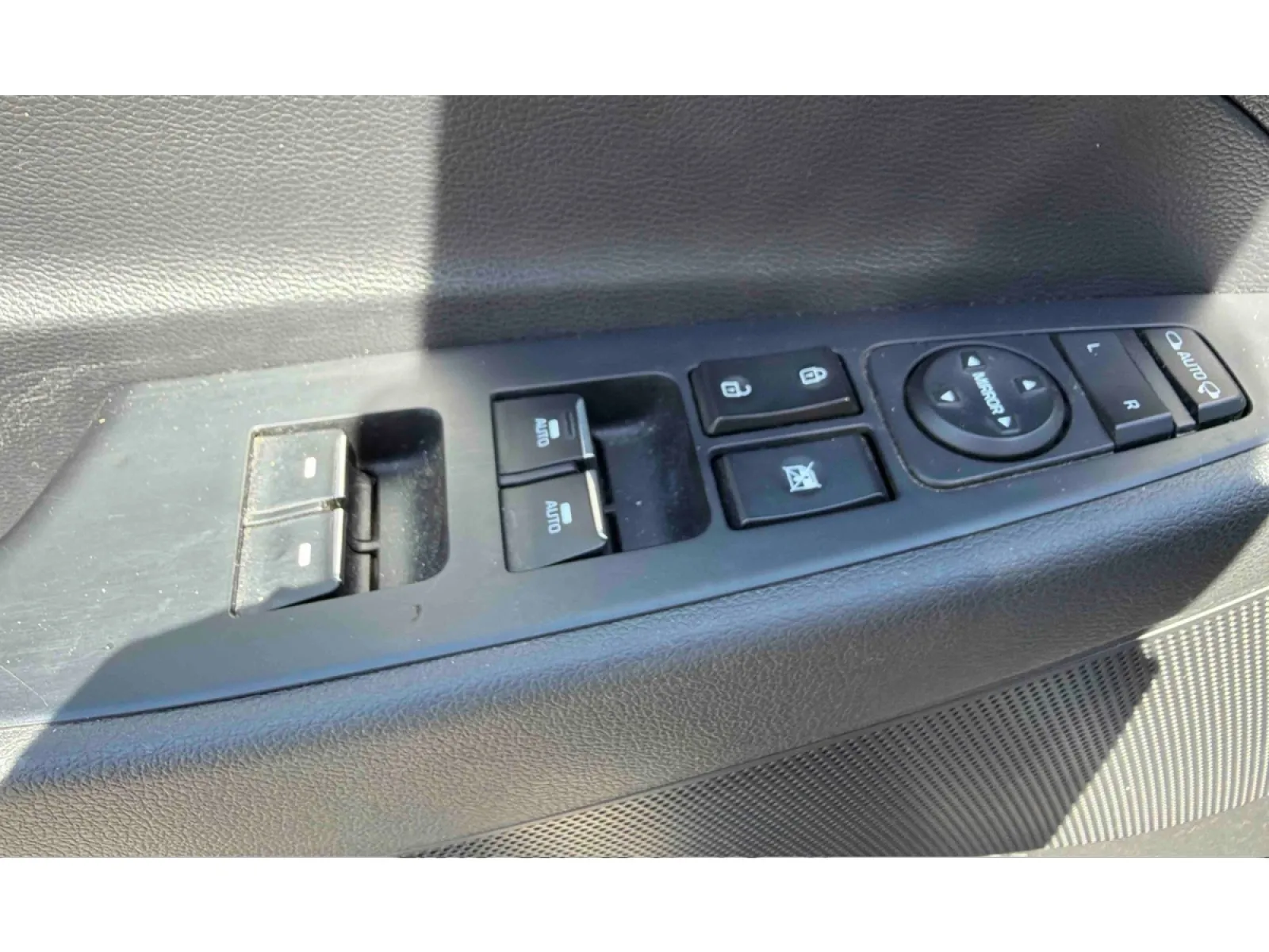 Acheter une hyundai Tucson 1.6 CRDi 136 hybrid 48V DCT-7 d’occasion avec 93329km disponible immédiatement - photo 17