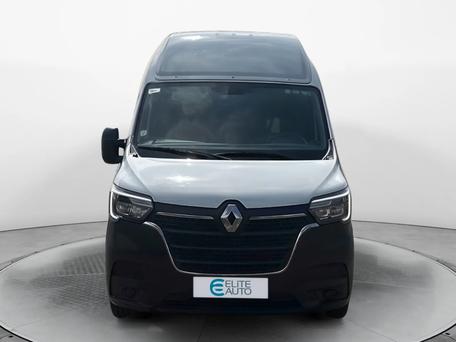 Acheter une renault MASTER FGN TRAC F3500 L3H3 BLUE DCI 135 d’occasion avec 21557km disponible immédiatement - photo 8