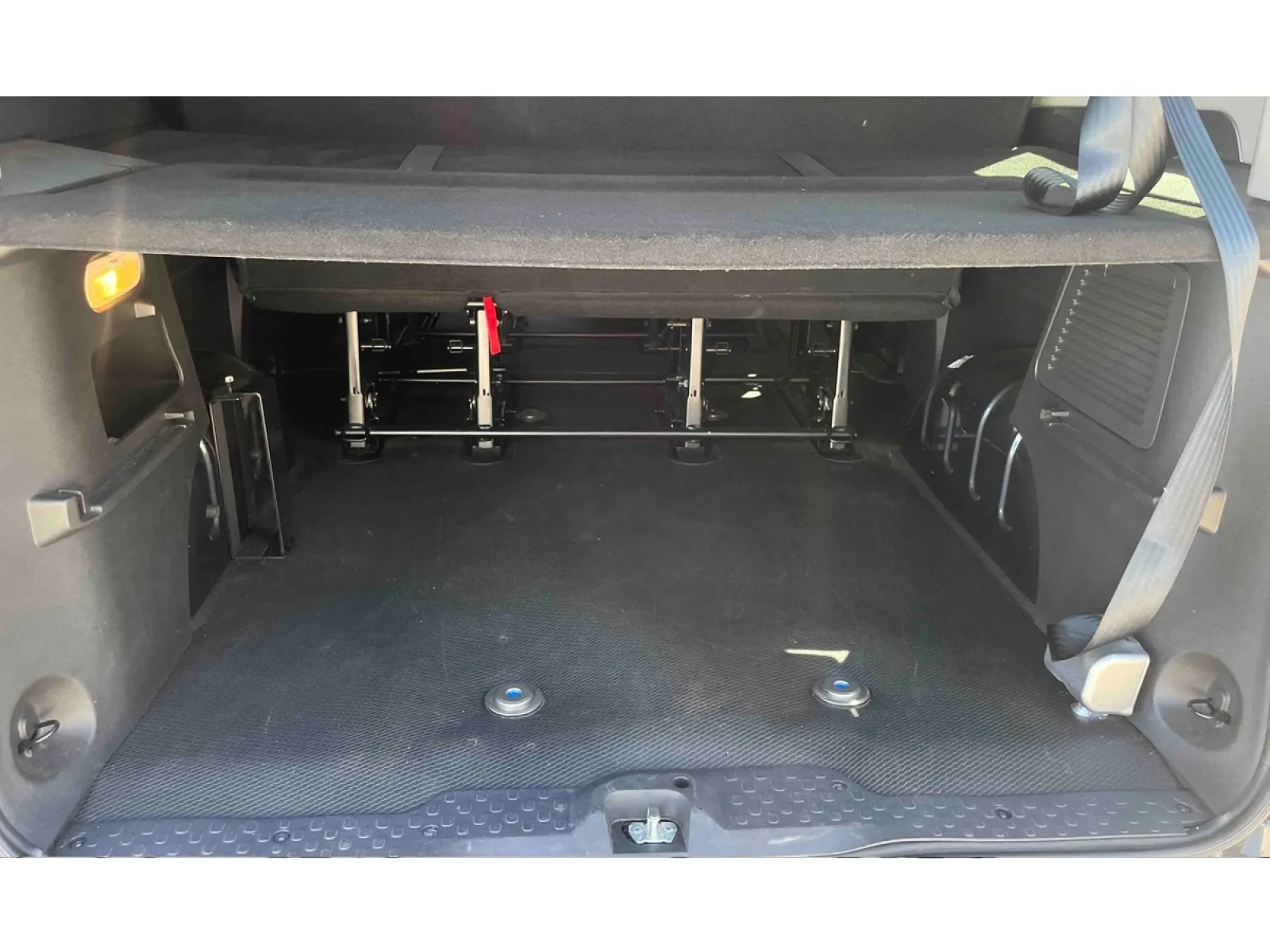 Acheter une renault Trafic Blue dCi 150 d’occasion avec 28088km disponible immédiatement - photo 13