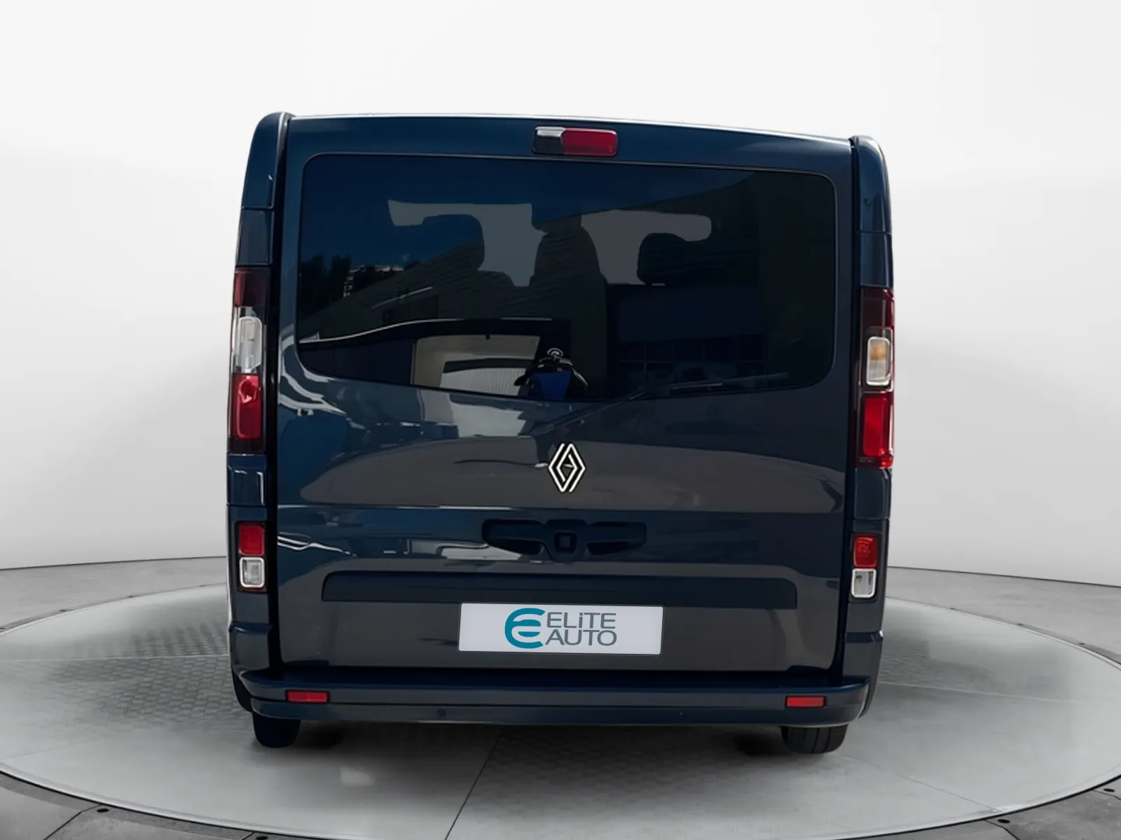 Acheter une renault Trafic Blue dCi 150 d’occasion avec 28088km disponible immédiatement - photo 4