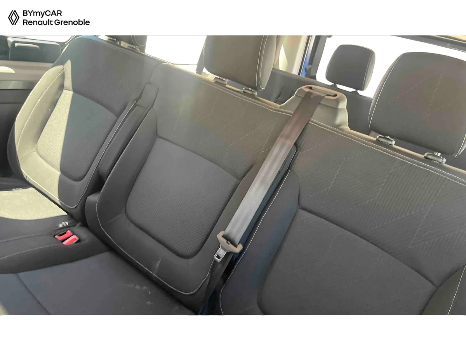 Acheter une renault Trafic Blue dCi 150 d’occasion avec 28088km disponible immédiatement - photo 12