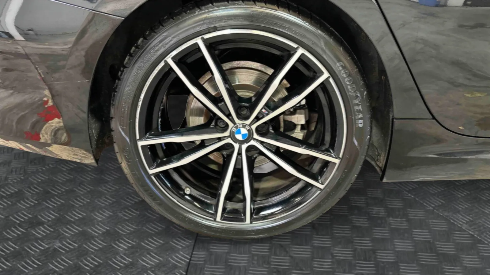 Acheter une bmw Touring 320d xDrive 190 ch BVA8 d’occasion avec 62528km disponible immédiatement - photo 19