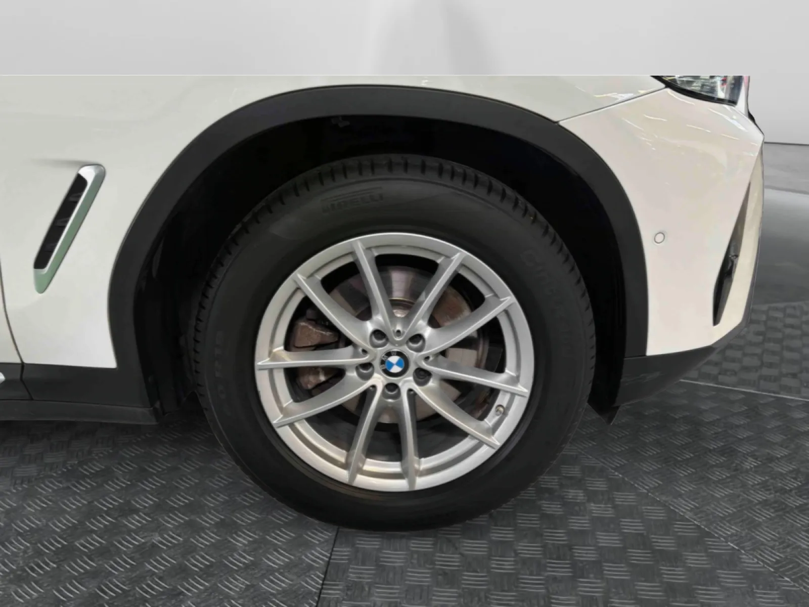 Acheter une bmw X3 sDrive 18d 150ch BVA8 d’occasion avec 71678km disponible immédiatement - photo 21