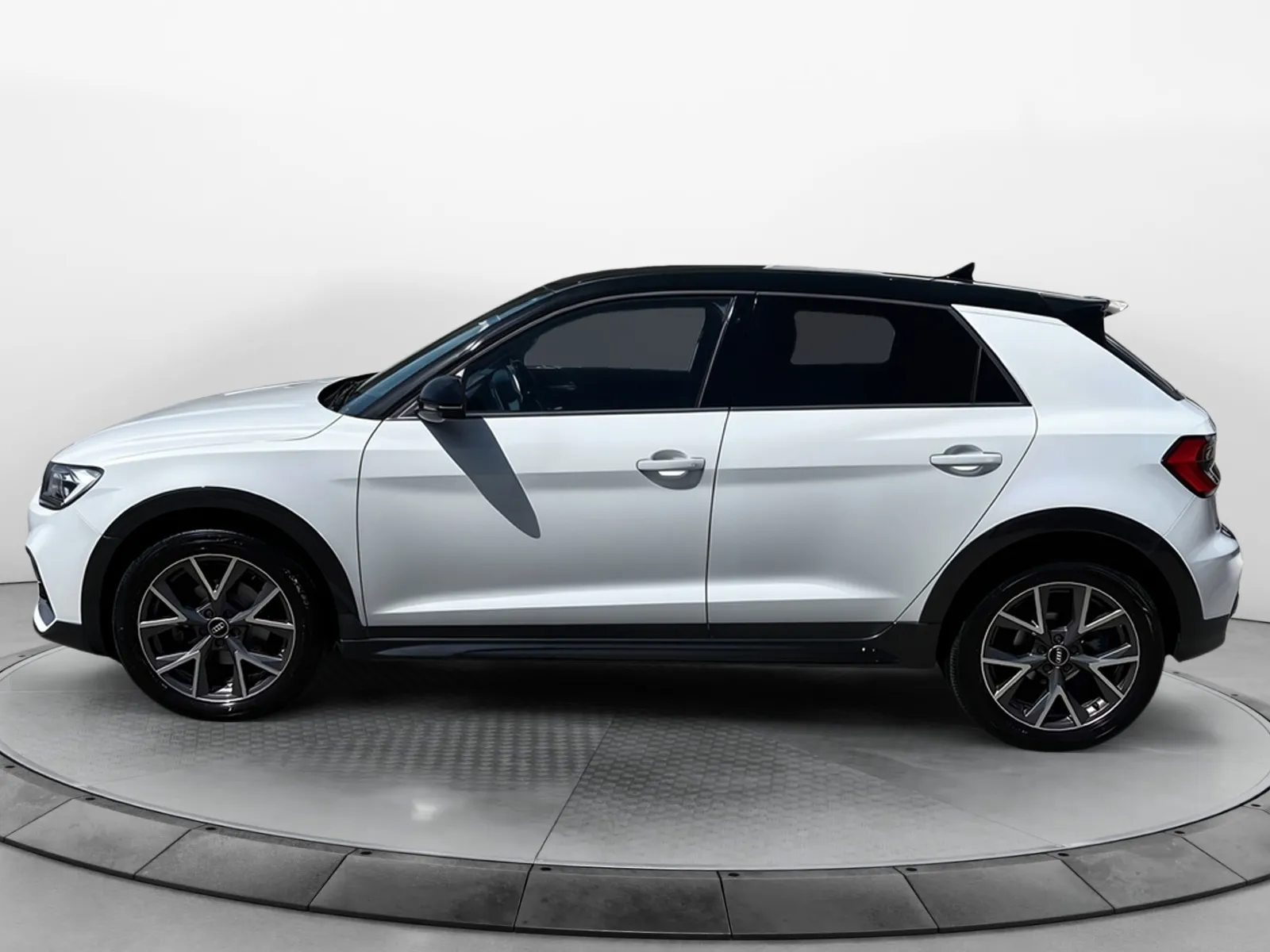 Acheter une audi A1 Citycarver 30 TFSI 110 ch BVM6 d’occasion avec 66058km disponible immédiatement - photo 2