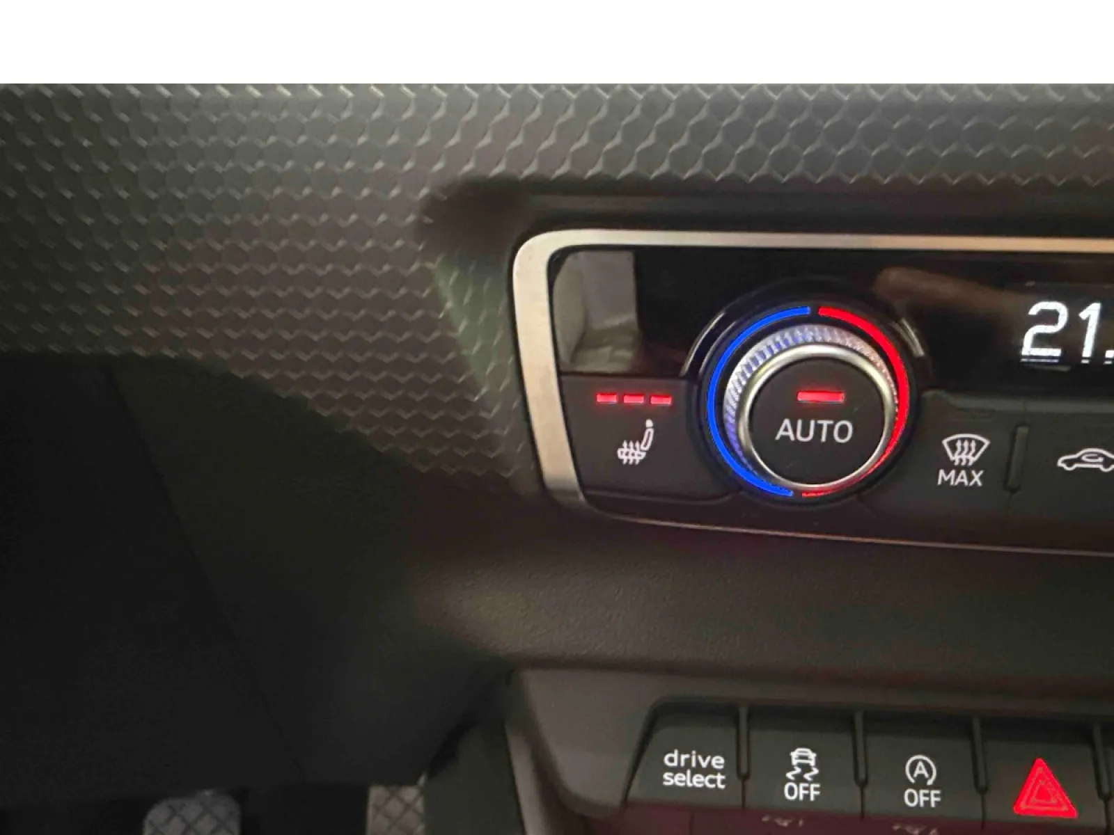 Acheter une audi A1 Citycarver 30 TFSI 110 ch BVM6 d’occasion avec 66058km disponible immédiatement - photo 28
