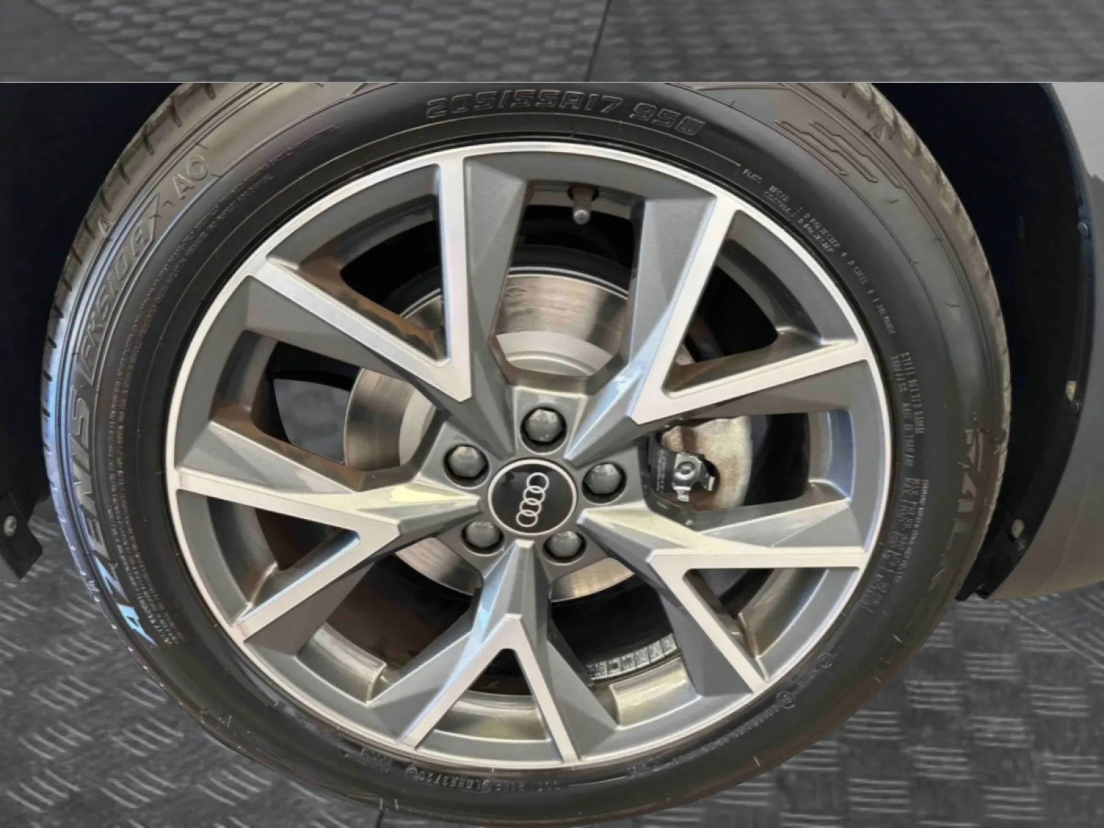 Acheter une audi A1 Citycarver 30 TFSI 110 ch BVM6 d’occasion avec 66058km disponible immédiatement - photo 25