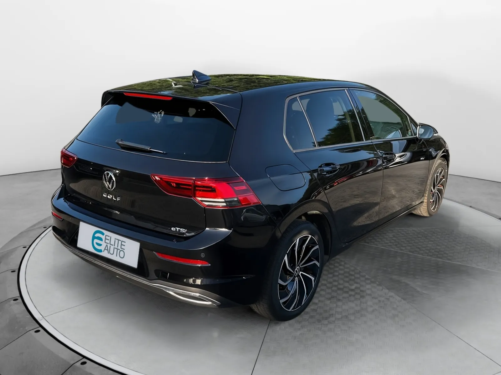 Acheter une volkswagen Golf 1.5 eTSI OPF 130 DSG7 d’occasion avec 72610km disponible immédiatement - photo 5