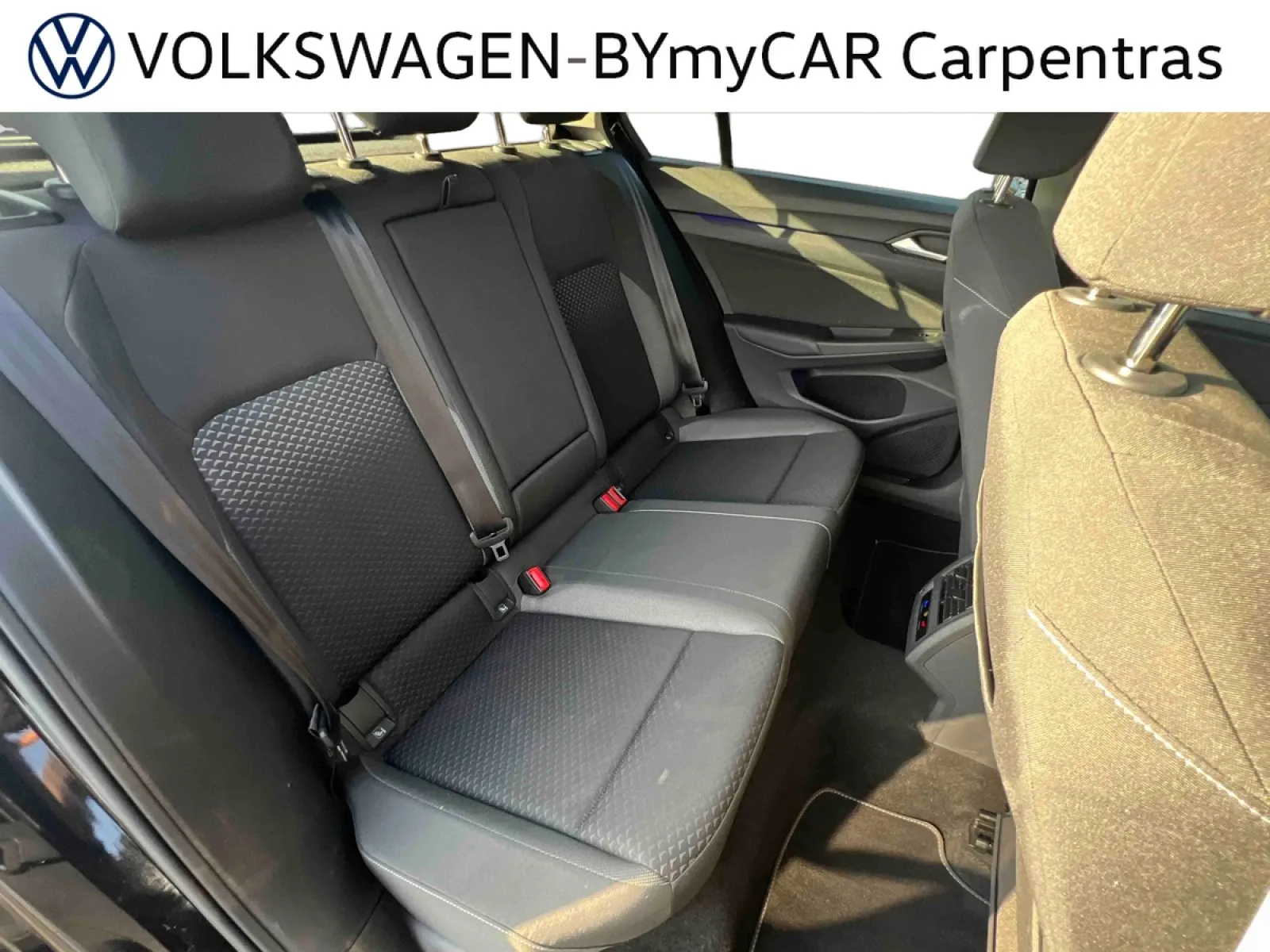Acheter une volkswagen Golf 1.5 eTSI OPF 130 DSG7 d’occasion avec 72610km disponible immédiatement - photo 26