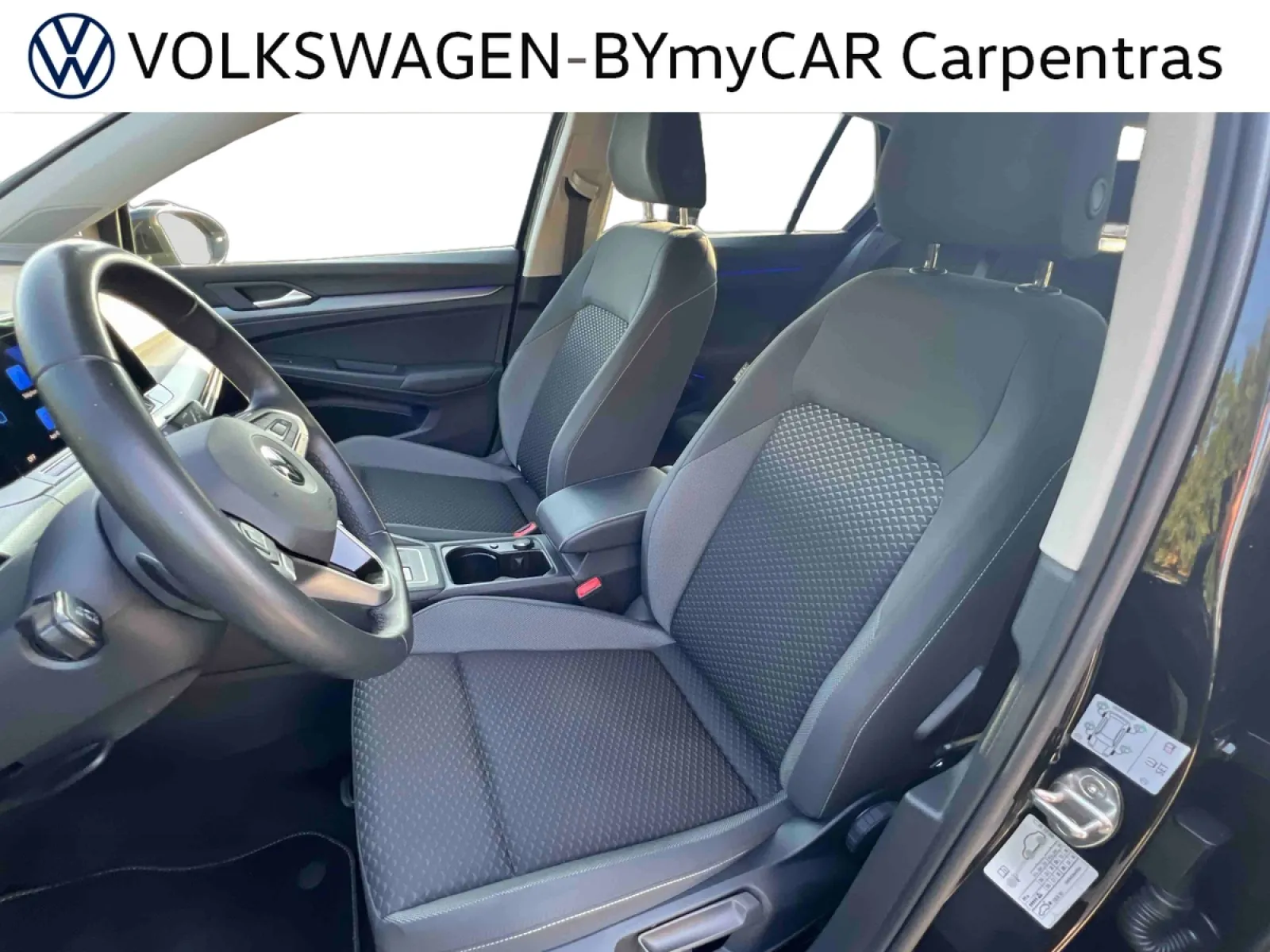Acheter une volkswagen Golf 1.5 eTSI OPF 130 DSG7 d’occasion avec 72610km disponible immédiatement - photo 23