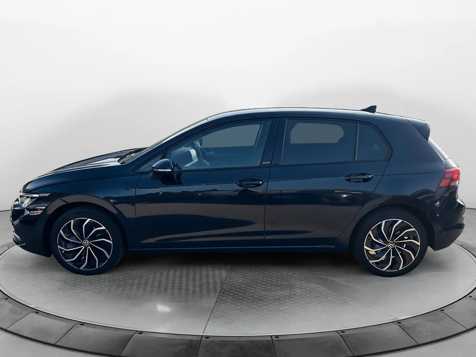 Acheter une volkswagen Golf 1.5 eTSI OPF 130 DSG7 d’occasion avec 72610km disponible immédiatement - photo 2