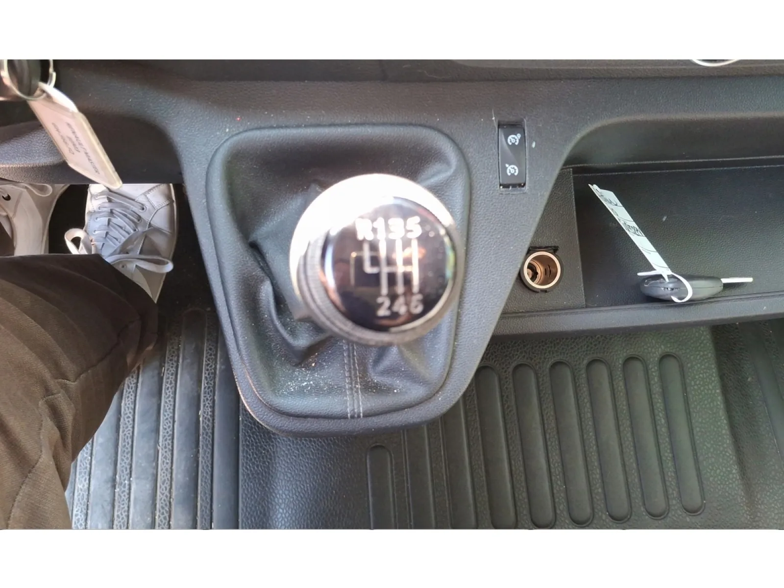 Acheter une renault MASTER FGN TRAC F3300 L2H2 BLUE DCI 135 d’occasion avec 57507km disponible immédiatement - photo 15