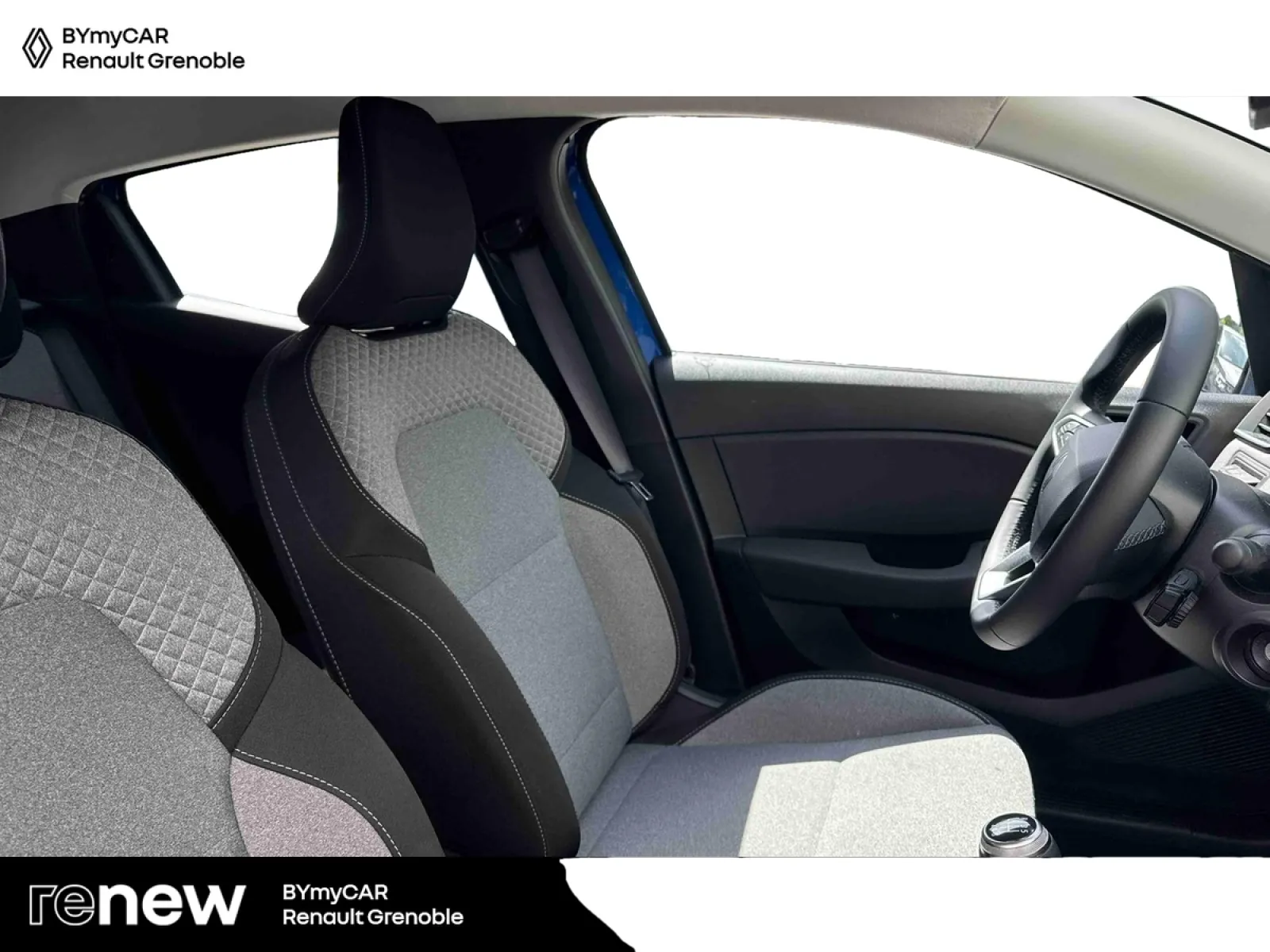 Acheter une renault Clio TCe 90 ch GSR2 d’occasion avec 7790km disponible immédiatement - photo 24