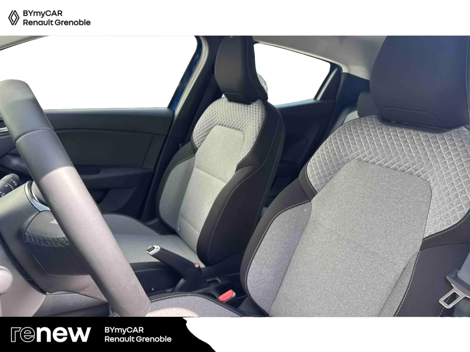 Acheter une renault Clio TCe 90 ch GSR2 d’occasion avec 7790km disponible immédiatement - photo 11