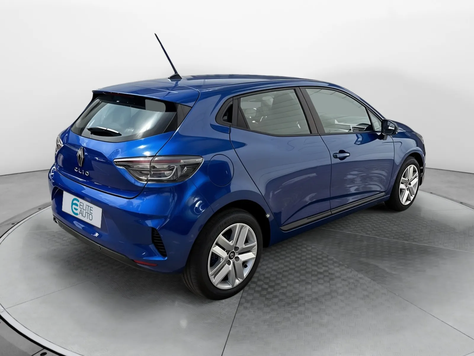 Acheter une renault Clio TCe 90 ch GSR2 d’occasion avec 7790km disponible immédiatement - photo 5