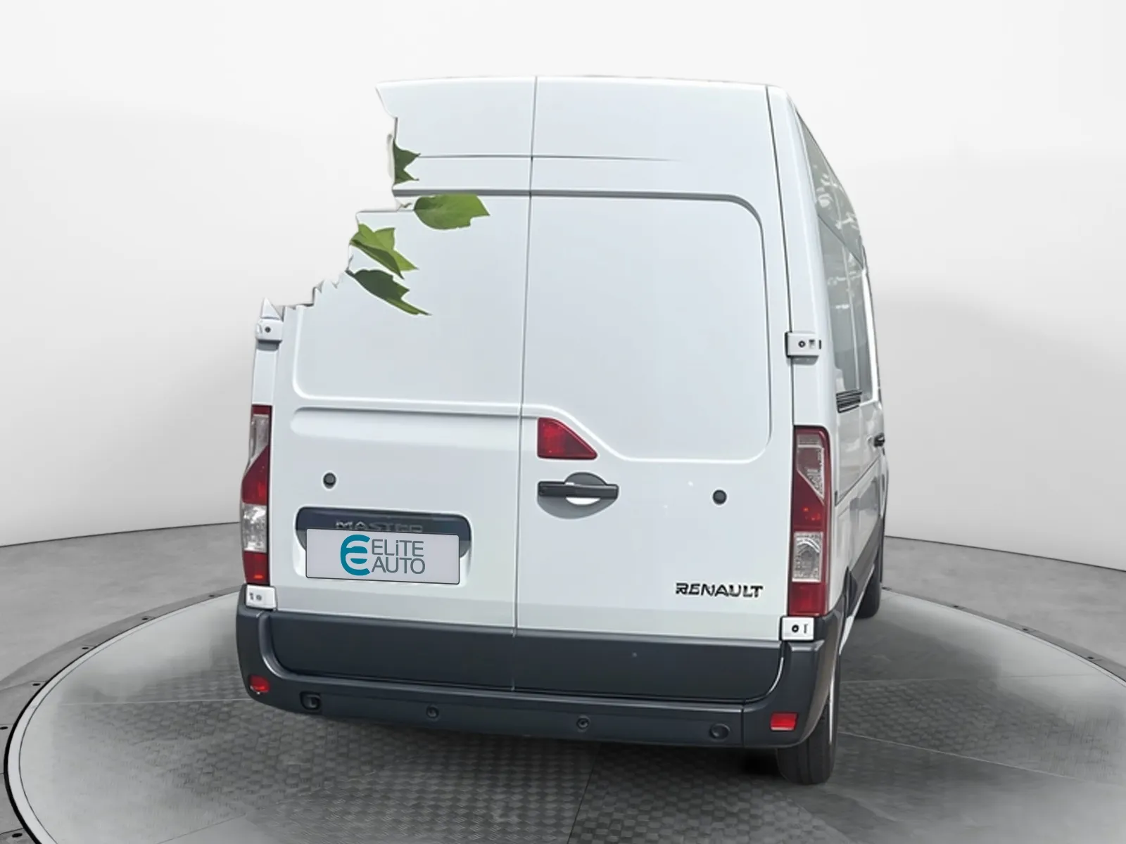Acheter une renault MASTER FGN TRAC F3300 L2H2 BLUE DCI 135 d’occasion avec 50776km disponible immédiatement - photo 4