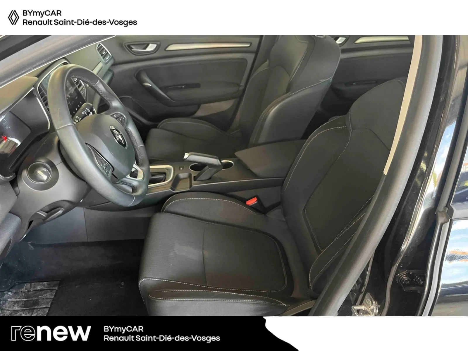 Acheter une renault Mégane IV Berline Blue dCi 115 EDC - 21N d’occasion avec 30391km disponible immédiatement - photo 11