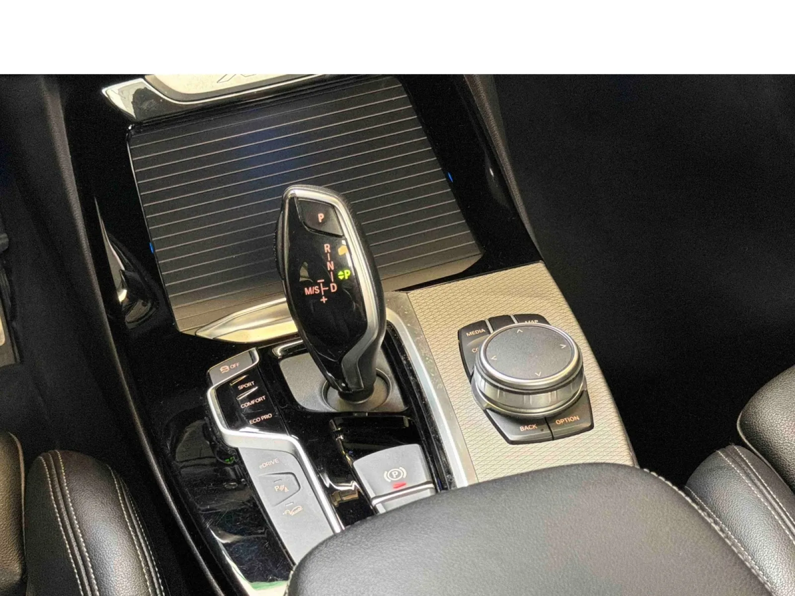 Acheter une bmw X3 xDrive 30e 292ch BVA8 d’occasion avec 69211km disponible immédiatement - photo 15