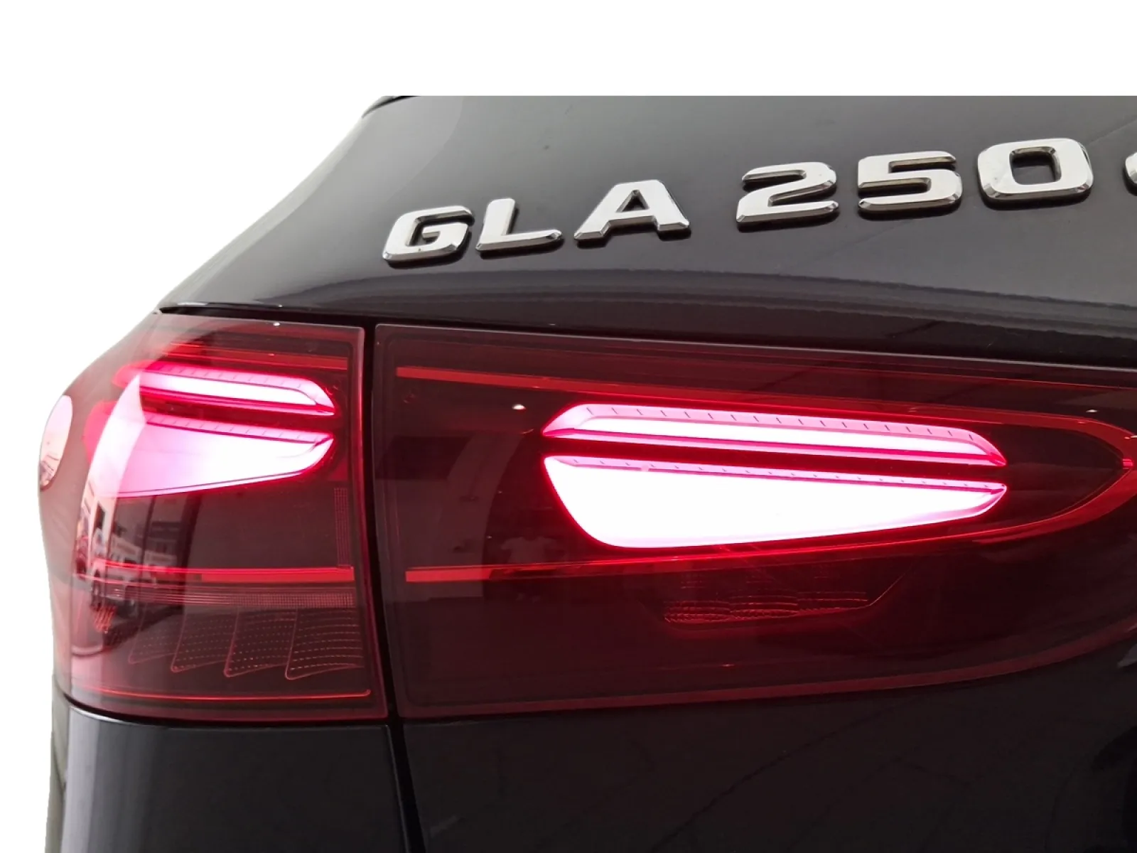 Acheter une mercedes GLA 250 e 8G-DCT d’occasion avec 46356km disponible immédiatement - photo 40