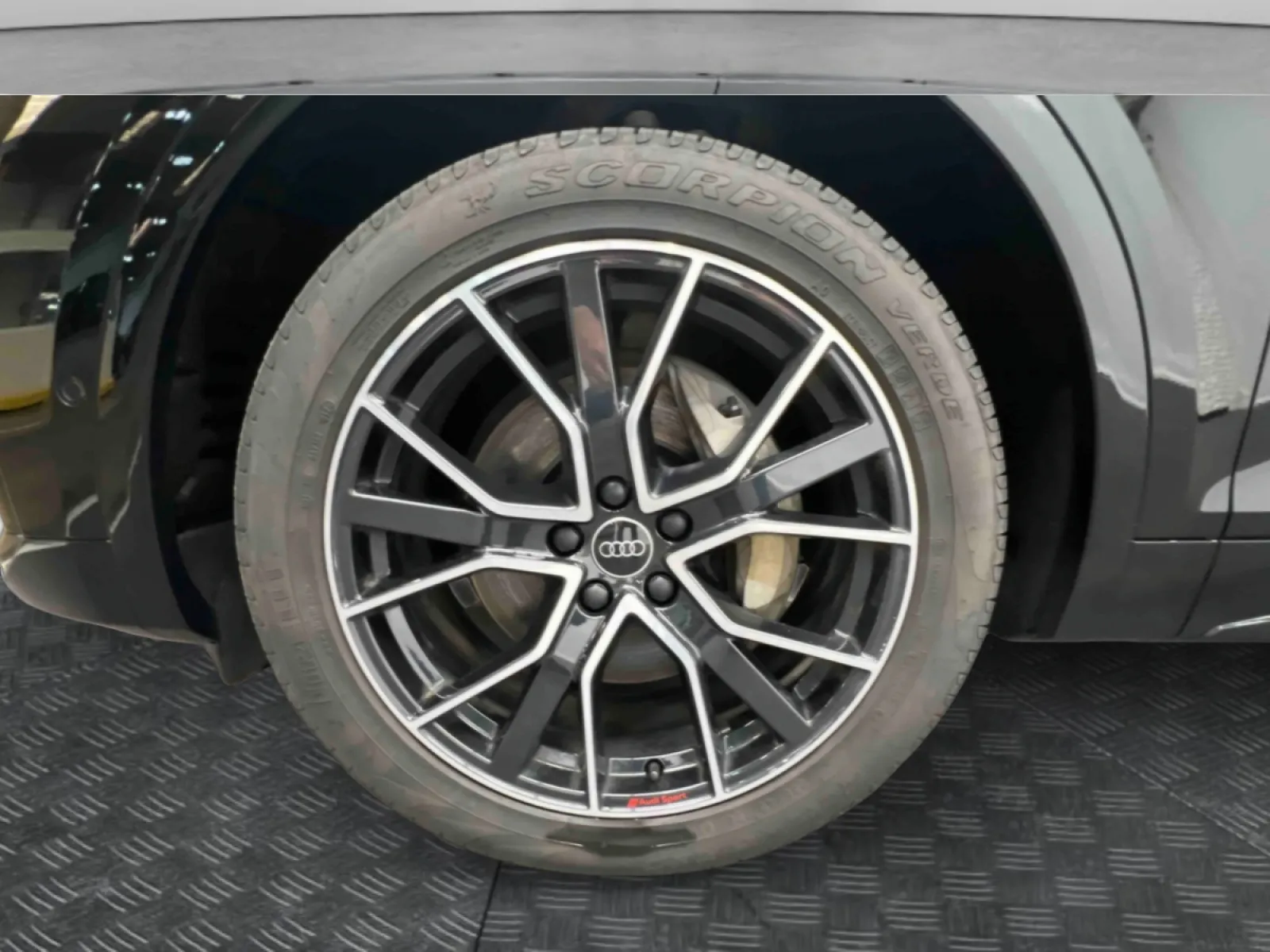 Acheter une audi Q5 Sportback 55 TFSIe 367 S tronic 7 Quattro d’occasion avec 74297km disponible immédiatement - photo 14