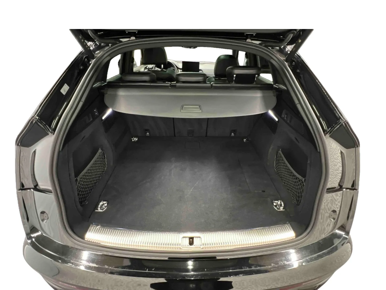 Acheter une audi Q5 Sportback 55 TFSIe 367 S tronic 7 Quattro d’occasion avec 74297km disponible immédiatement - photo 13