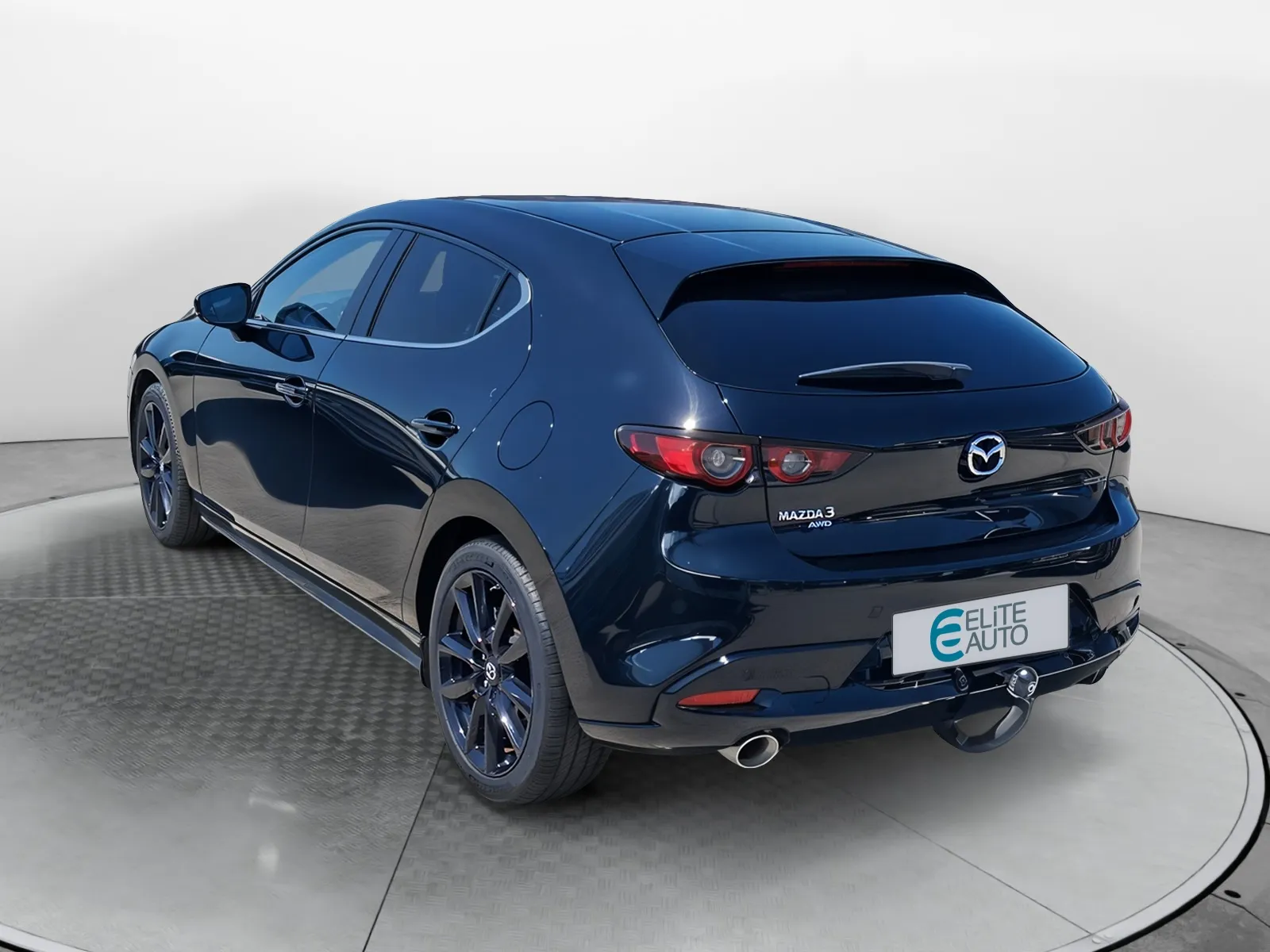 Acheter une mazda Mazda3 5 portes 2.0L SKYACTIV-X M Hybrid 180 ch 4x4 BVM6 d’occasion avec 36861km disponible immédiatement - photo 3