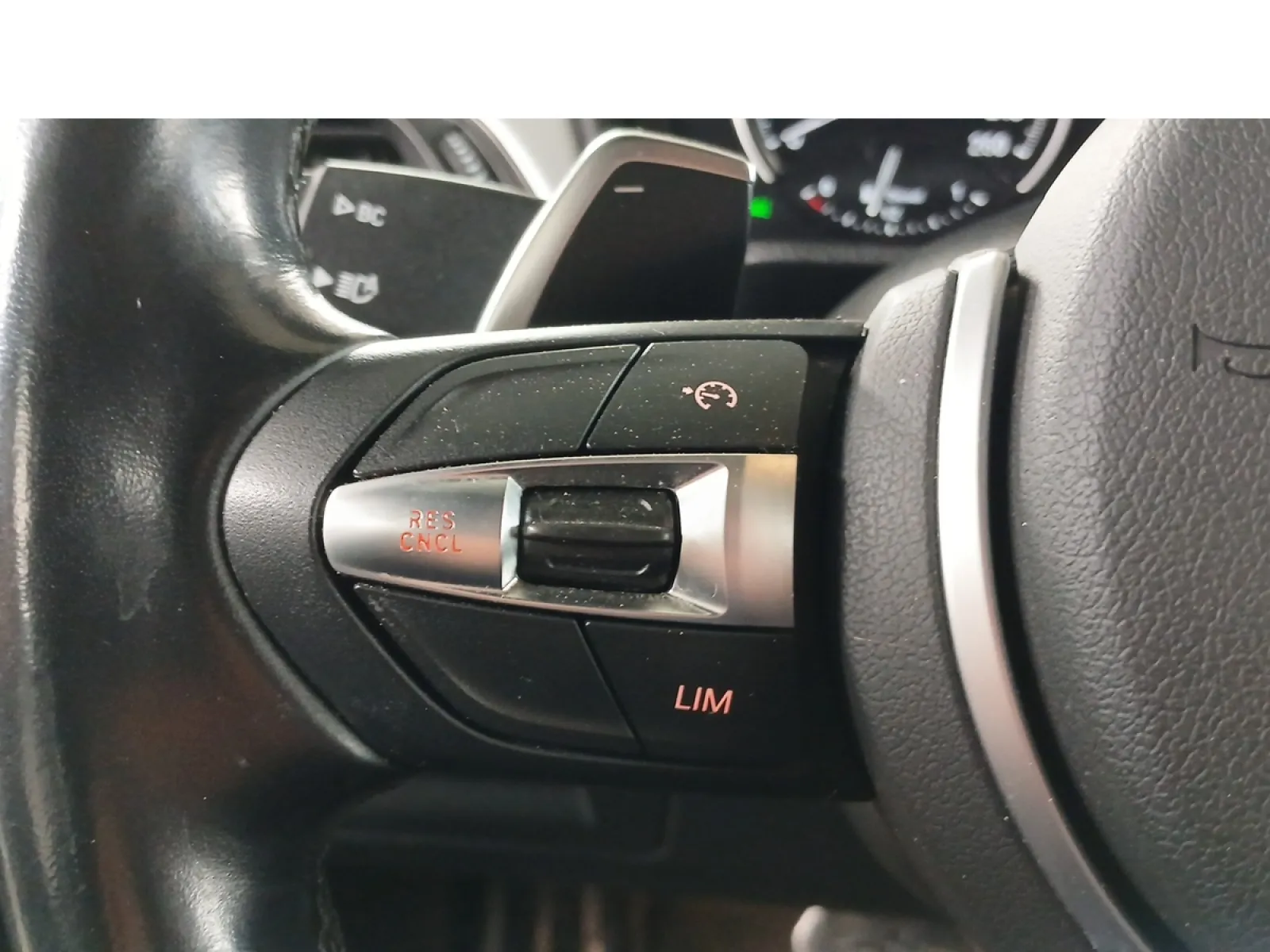 Acheter une bmw X2 sDrive 18d 150 ch BVA8 d’occasion avec 32680km disponible immédiatement - photo 18