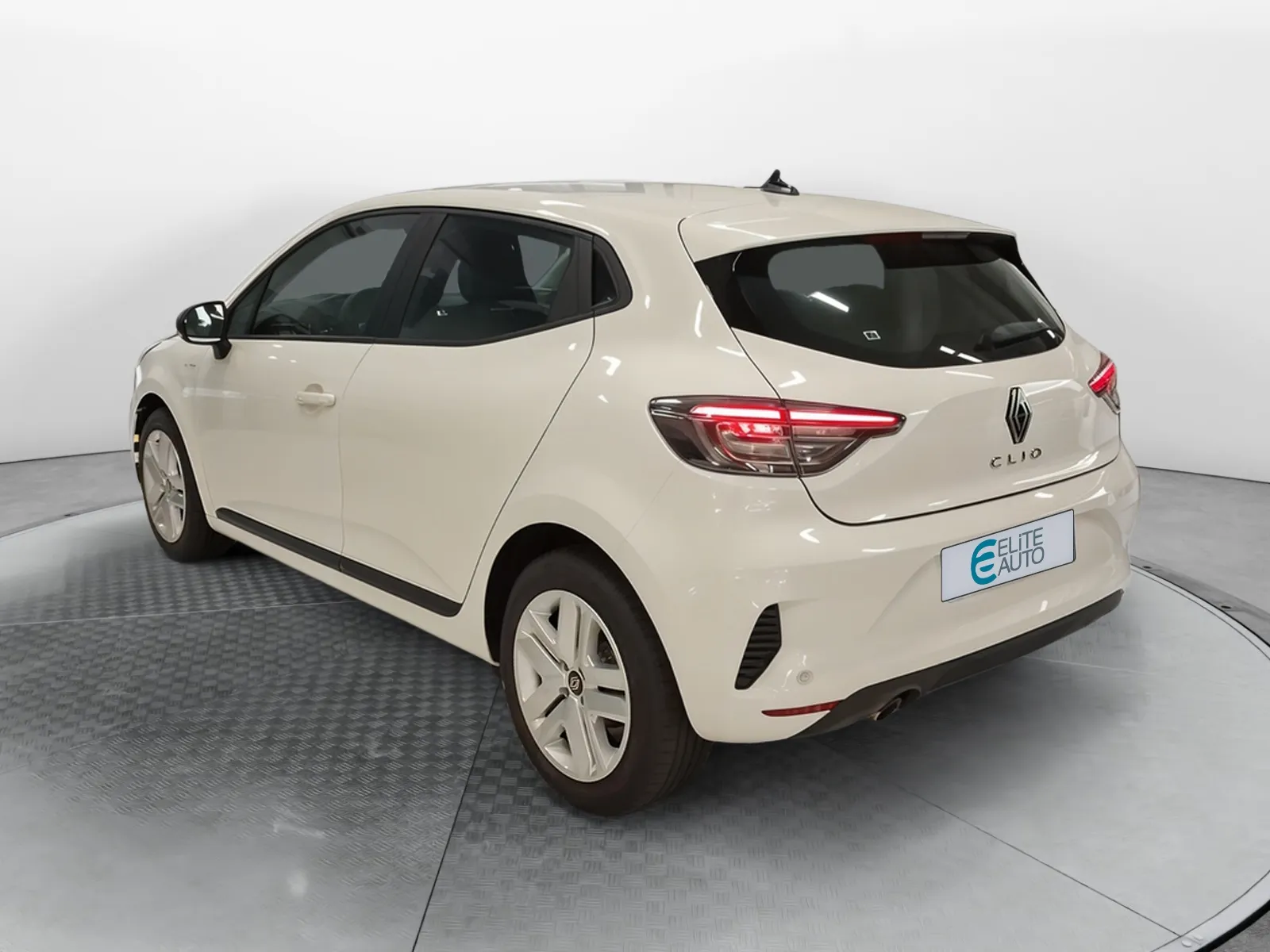 Acheter une renault Clio TCe 90 ch GSR2 d’occasion avec 10km disponible immédiatement - photo 3