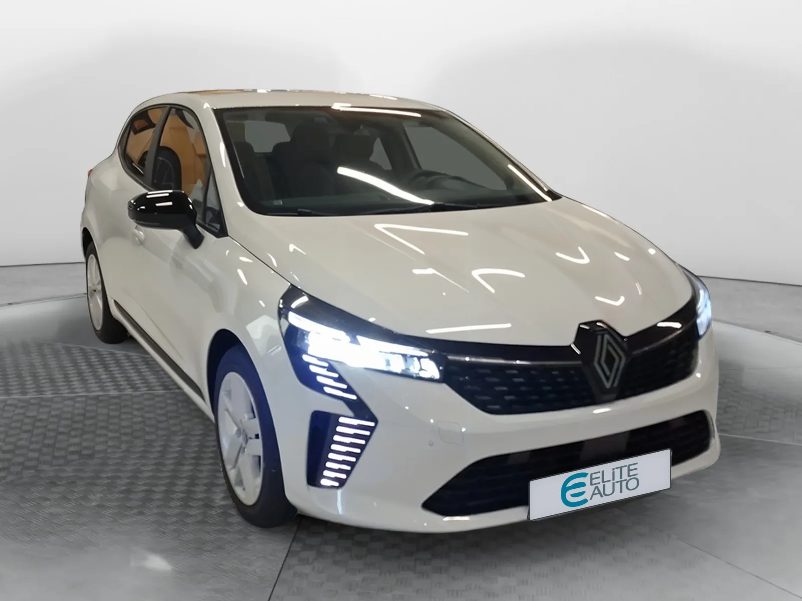 Acheter une renault Clio TCe 90 ch GSR2 d’occasion avec 10km disponible immédiatement - photo 7