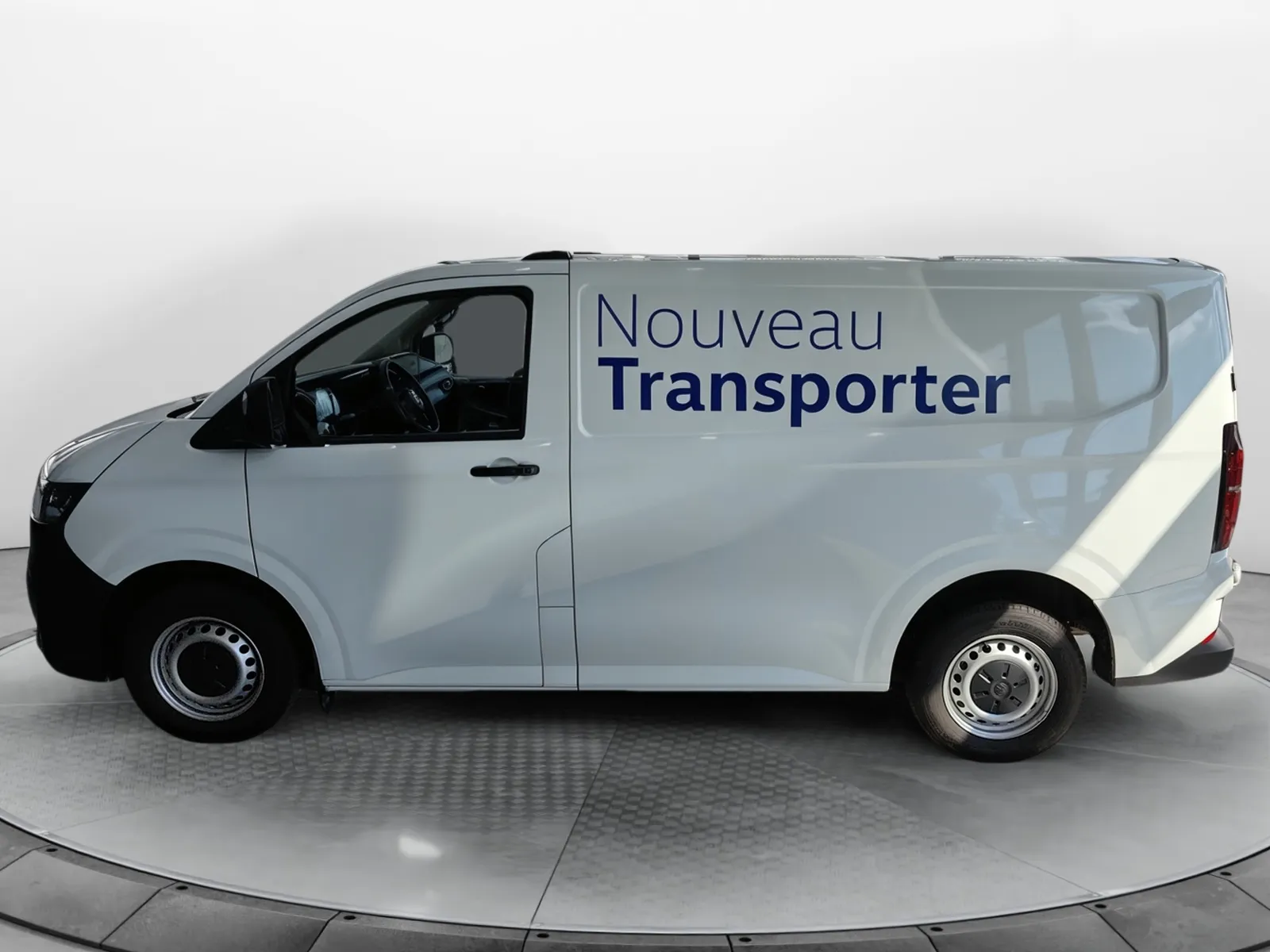 Acheter une volkswagen TRANSPORTER VAN L1H1 2.0 TDI 150 BVA8 d’occasion avec 14913km disponible immédiatement - photo 2