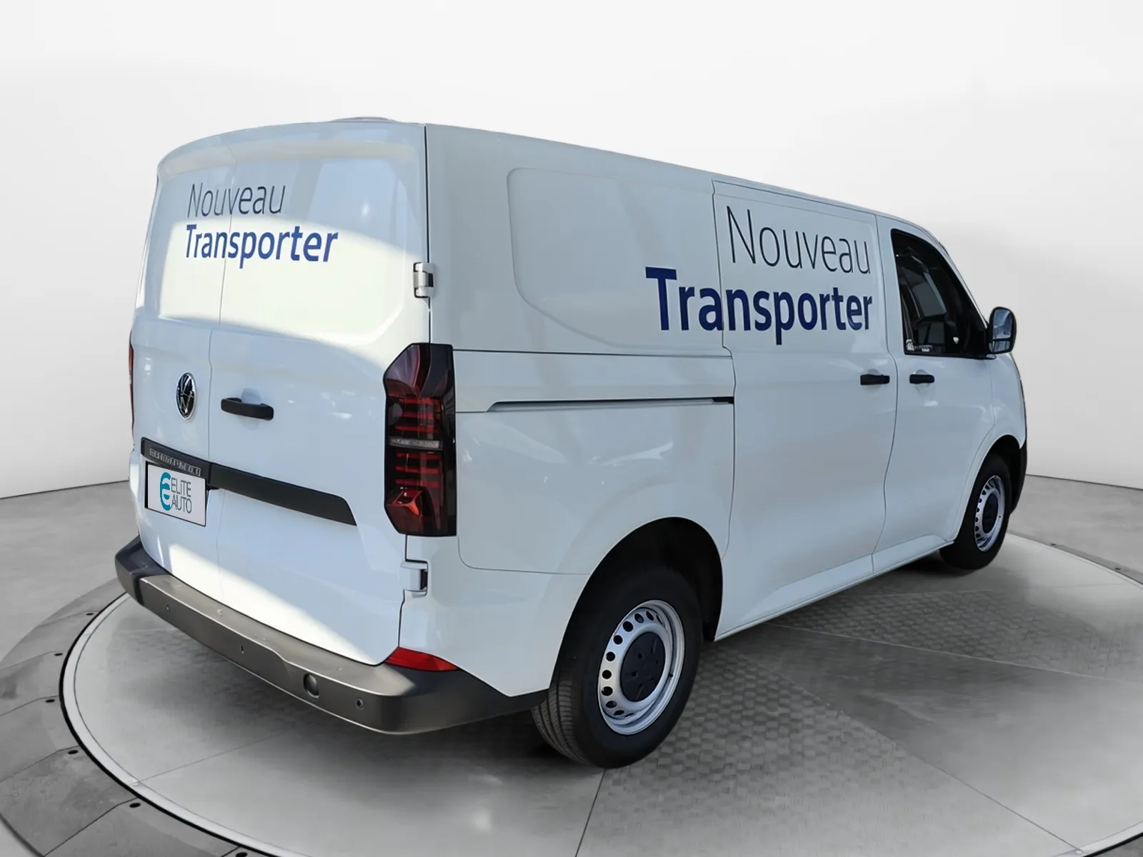 Acheter une volkswagen TRANSPORTER VAN L1H1 2.0 TDI 150 BVA8 d’occasion avec 14913km disponible immédiatement - photo 5