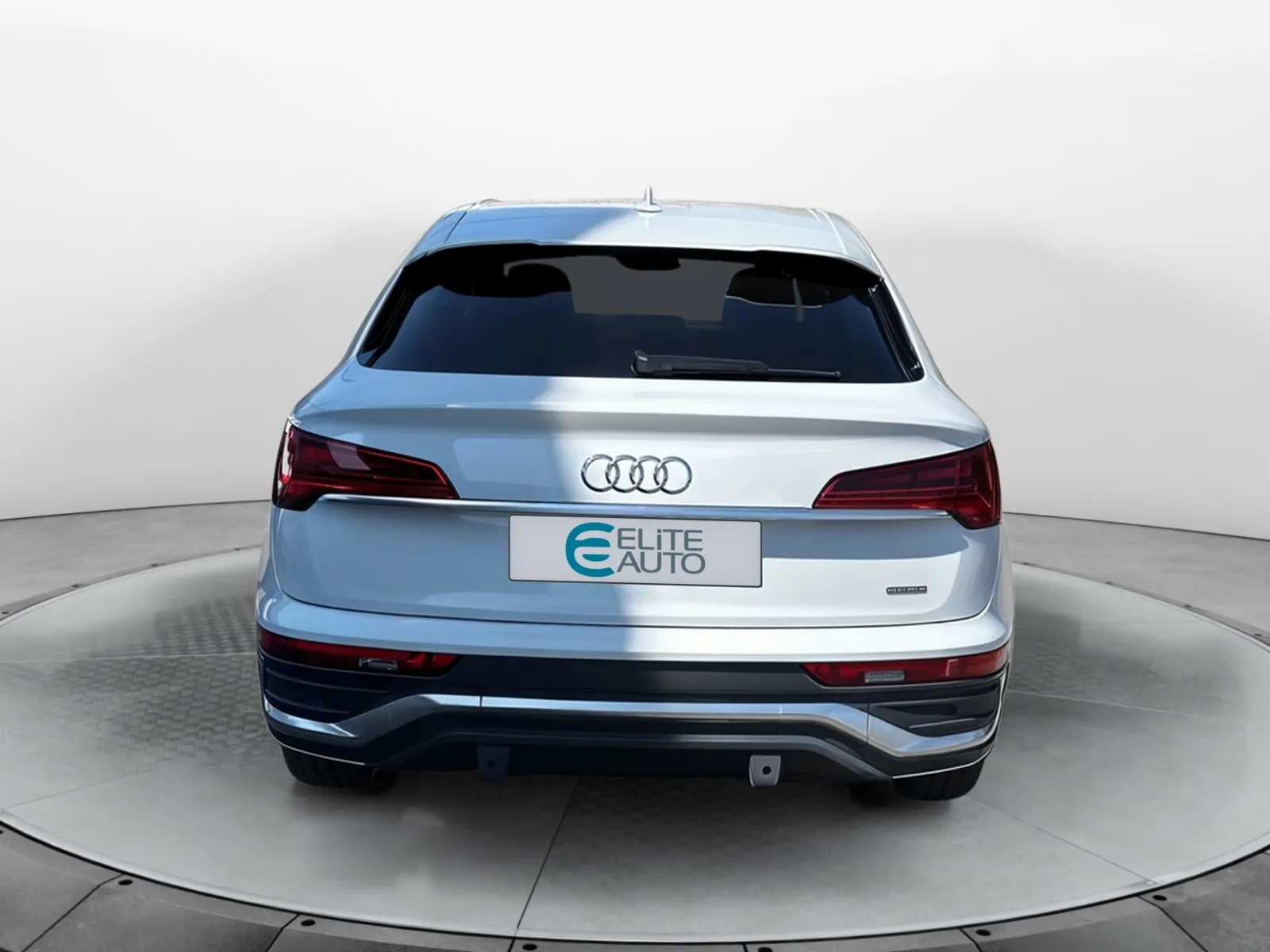 Acheter une audi Q5 Sportback 50 TFSIe 299 S tronic 7 Quattro d’occasion avec 68650km disponible immédiatement - photo 4