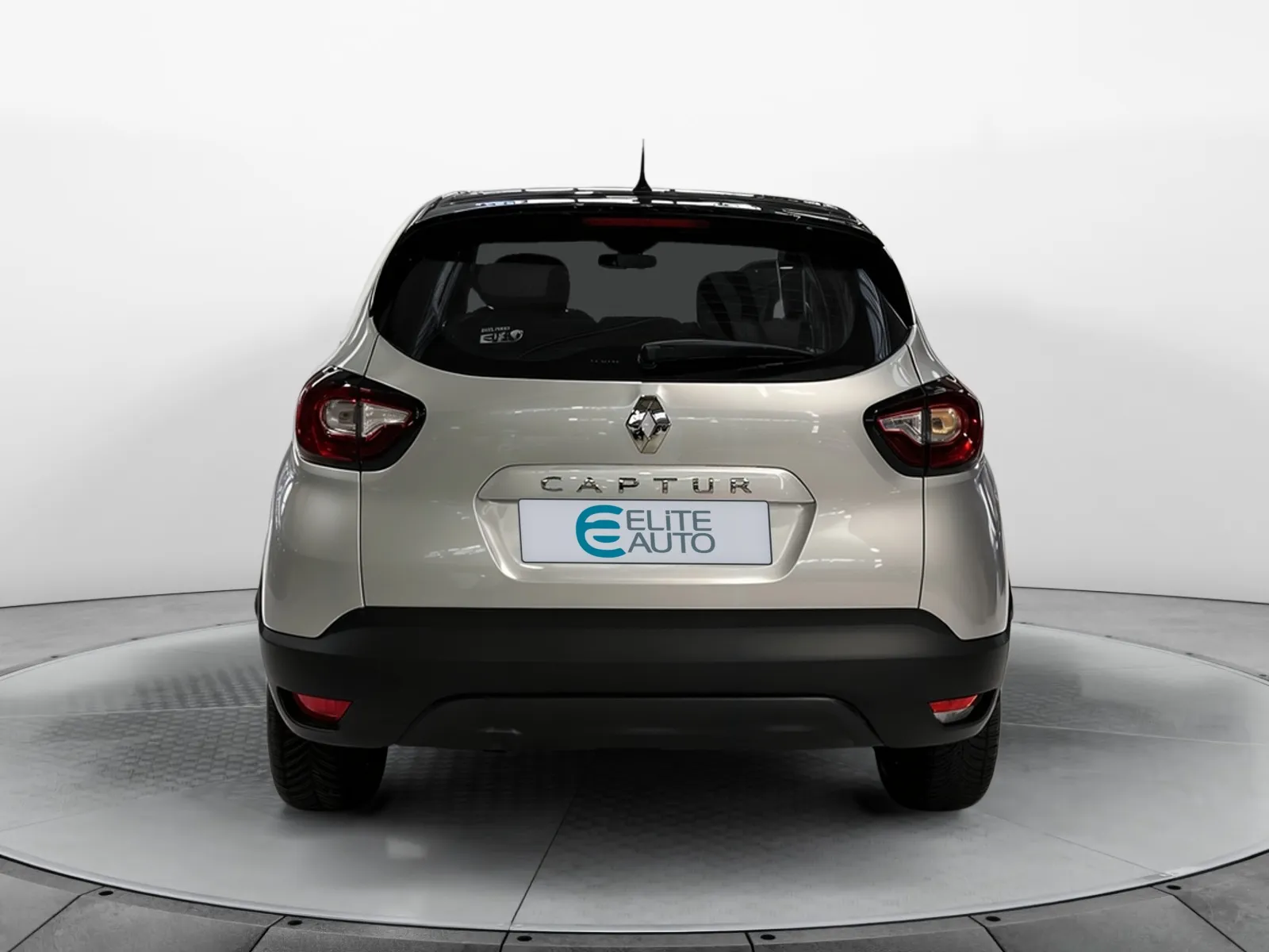 Acheter une renault Captur TCe 90 - 19 d’occasion avec 78810km disponible immédiatement - photo 4