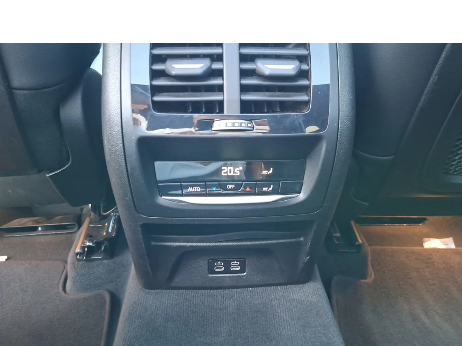 Acheter une bmw X3 xDrive 30e 292ch BVA8 d’occasion avec 56562km disponible immédiatement - photo 18