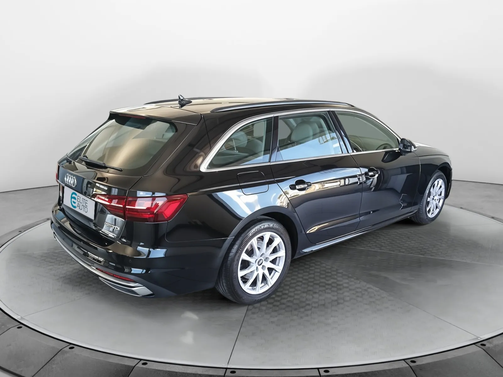 Acheter une audi A4 Avant 35 TDI 163 S tronic 7 d’occasion avec 84550km disponible immédiatement - photo 5