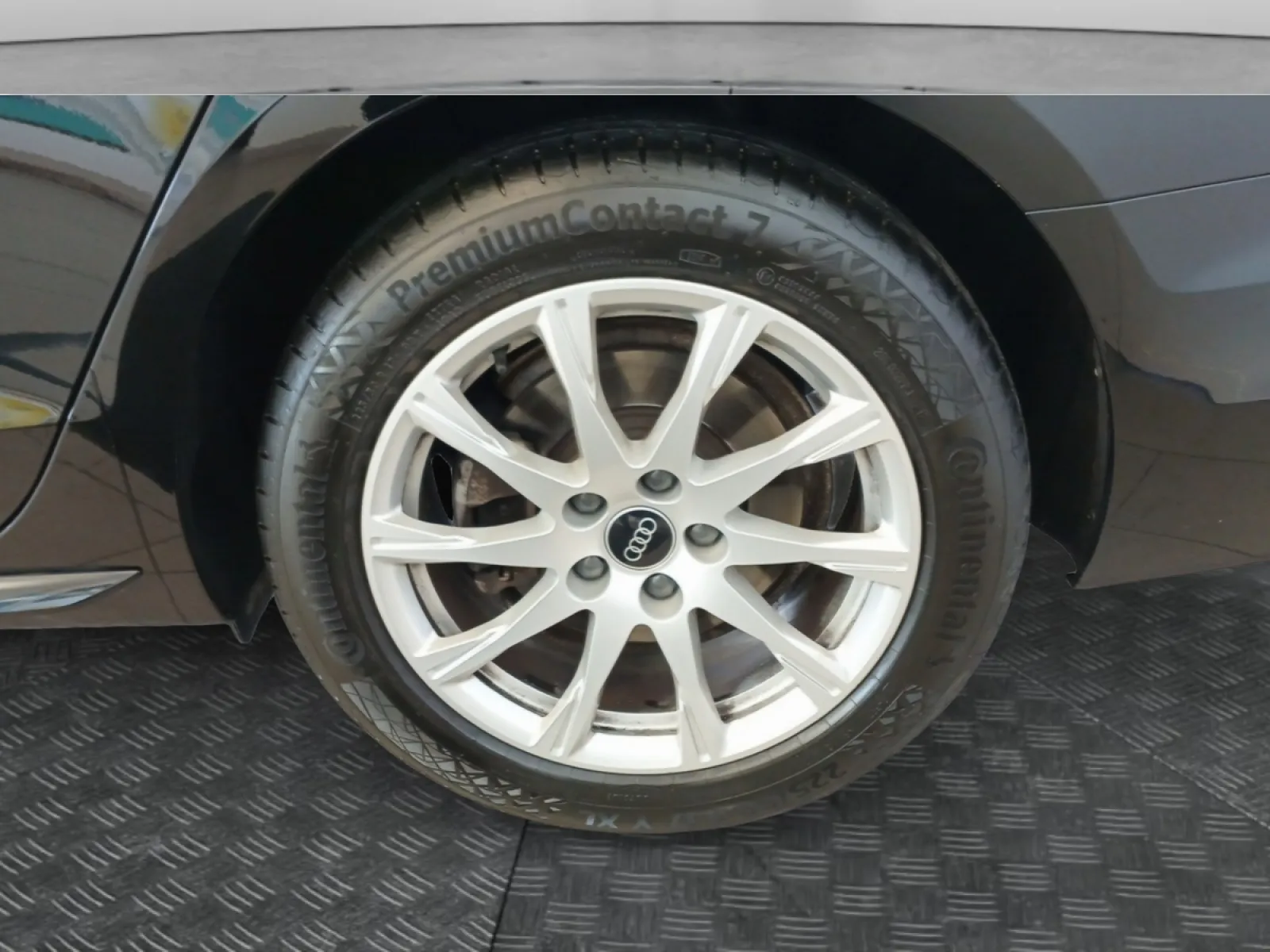 Acheter une audi A4 Avant 35 TDI 163 S tronic 7 d’occasion avec 84550km disponible immédiatement - photo 14