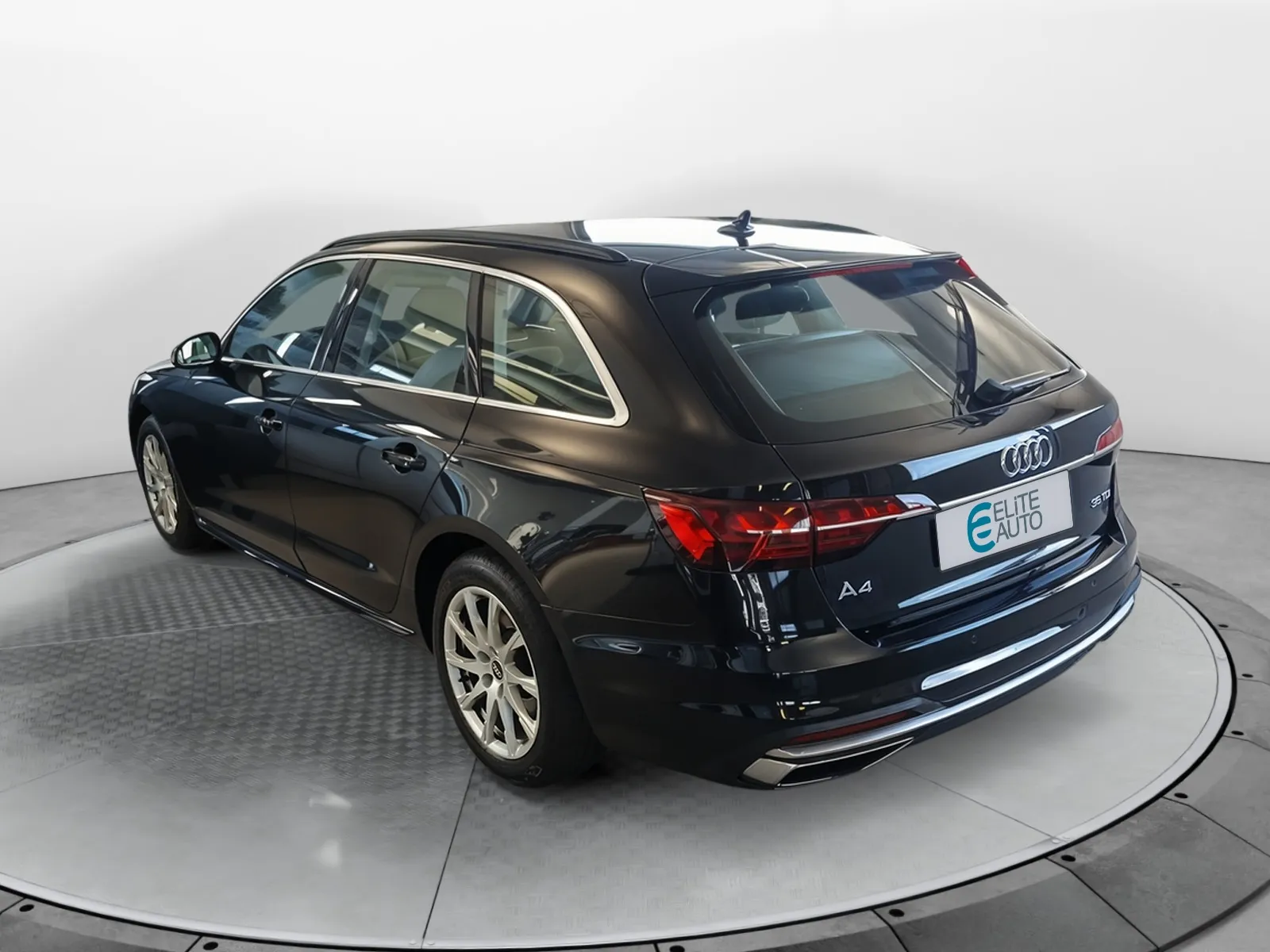 Acheter une audi A4 Avant 35 TDI 163 S tronic 7 d’occasion avec 84550km disponible immédiatement - photo 3