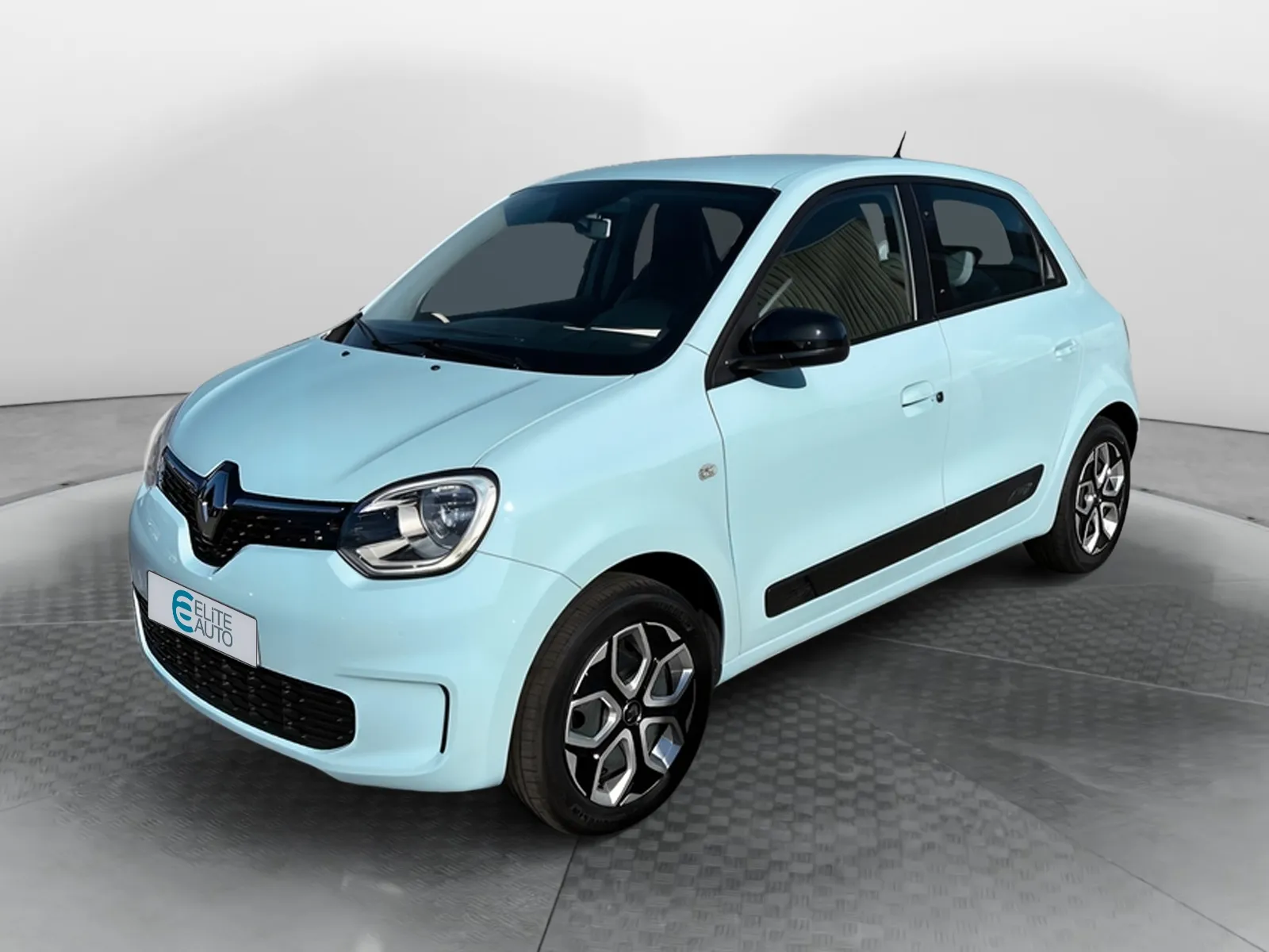 Acheter une renault Twingo III E-Tech d’occasion avec 19474km disponible immédiatement - photo 1