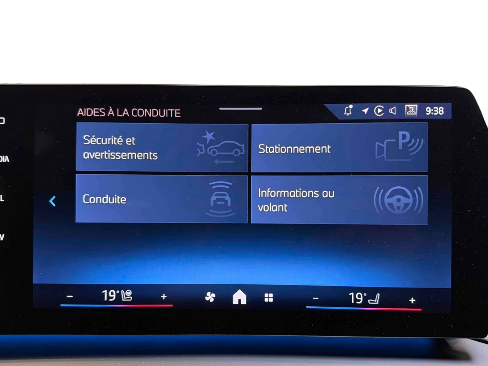 Acheter une bmw 120d 163 ch DKG7 d’occasion avec 31264km disponible immédiatement - photo 26